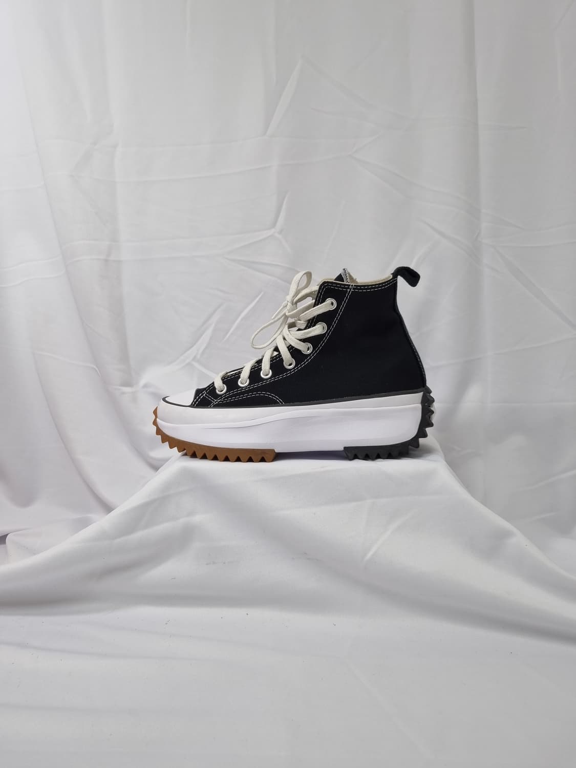 240 컨버스 런스타 하이크 하이 스니커즈 상품이미지1