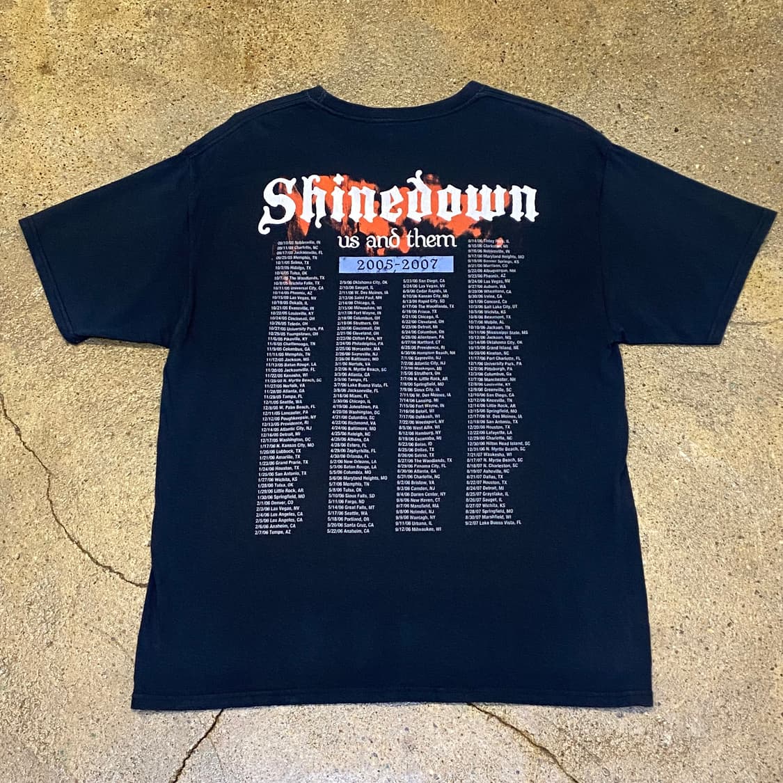 미국 빈티지 밴드 샤인다운 투어티 반팔티 락티셔츠 상품이미지5