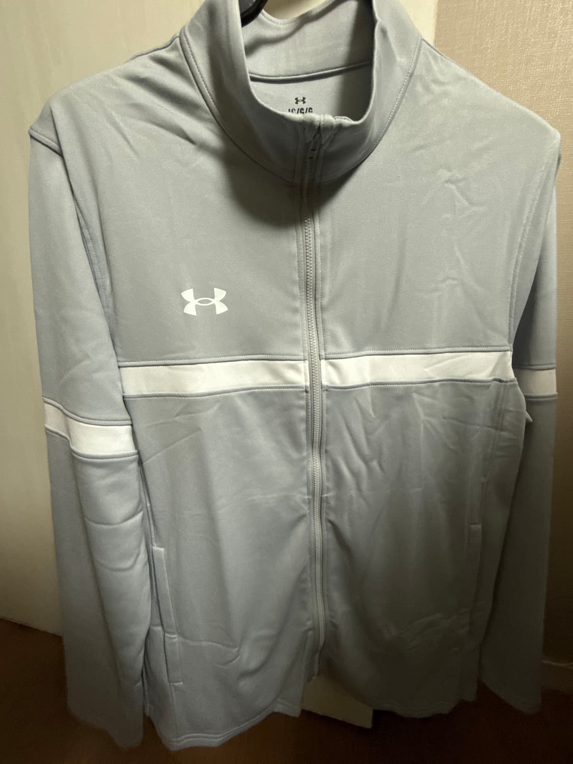 언더아머 집업  상품이미지1