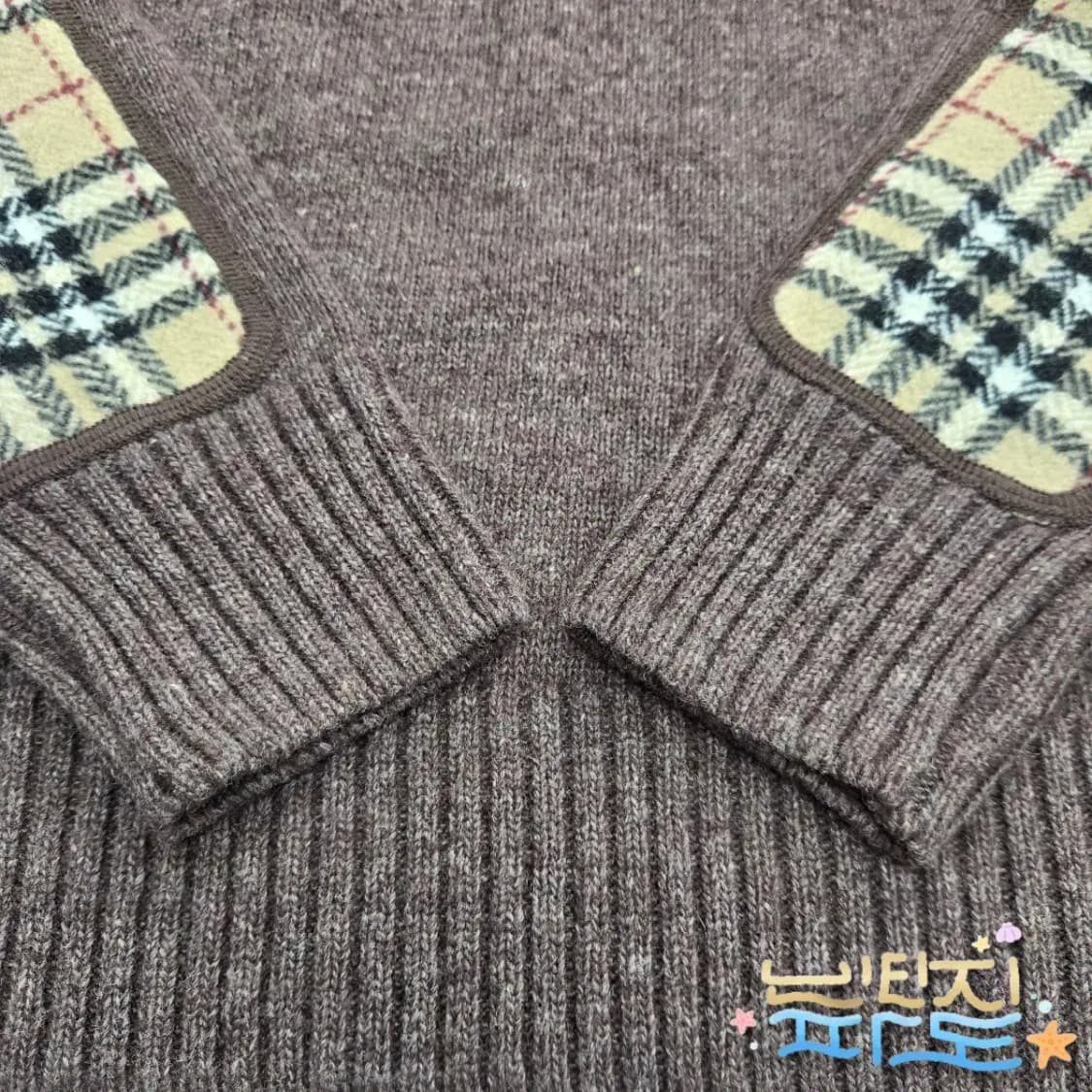 L BURBERRY 버버리 런던 소매 체크패턴 니트 상품이미지4