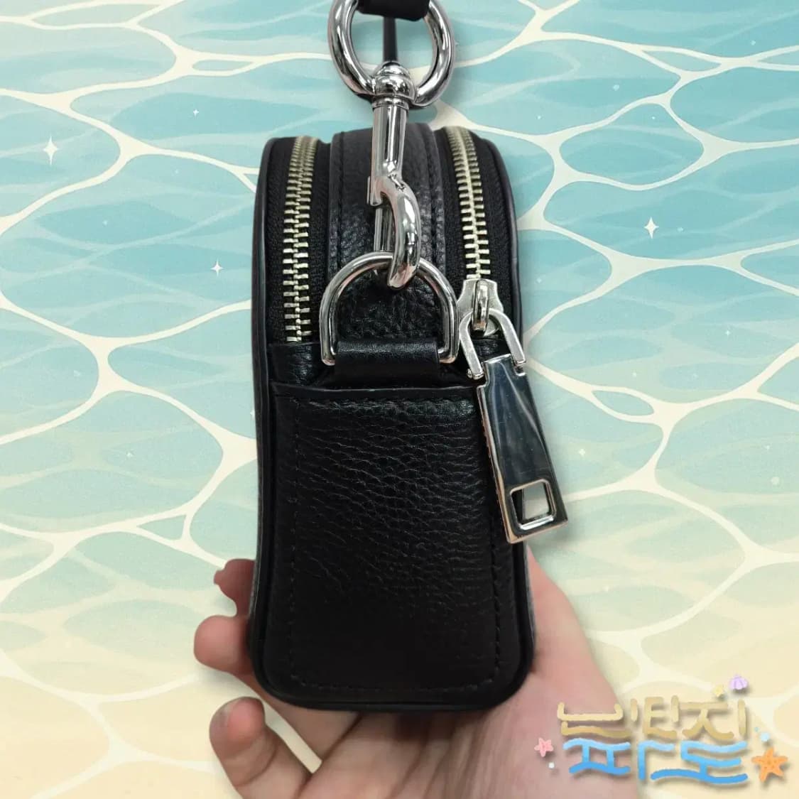 MARC JACOBS 마크제이콥스 스몰 셔터 카메라백 상품이미지3