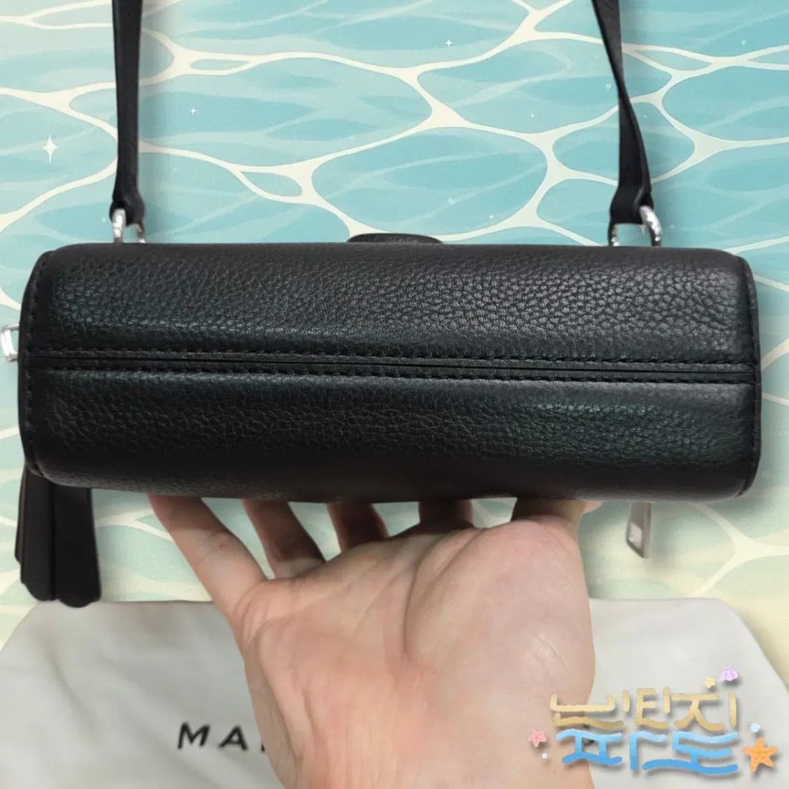 MARC JACOBS 마크제이콥스 스몰 셔터 카메라백 상품이미지8