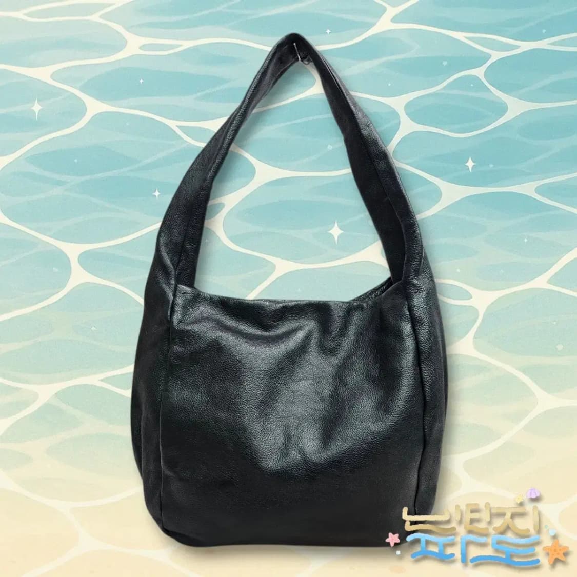 만다리나덕 레더 숄더백 상품이미지3