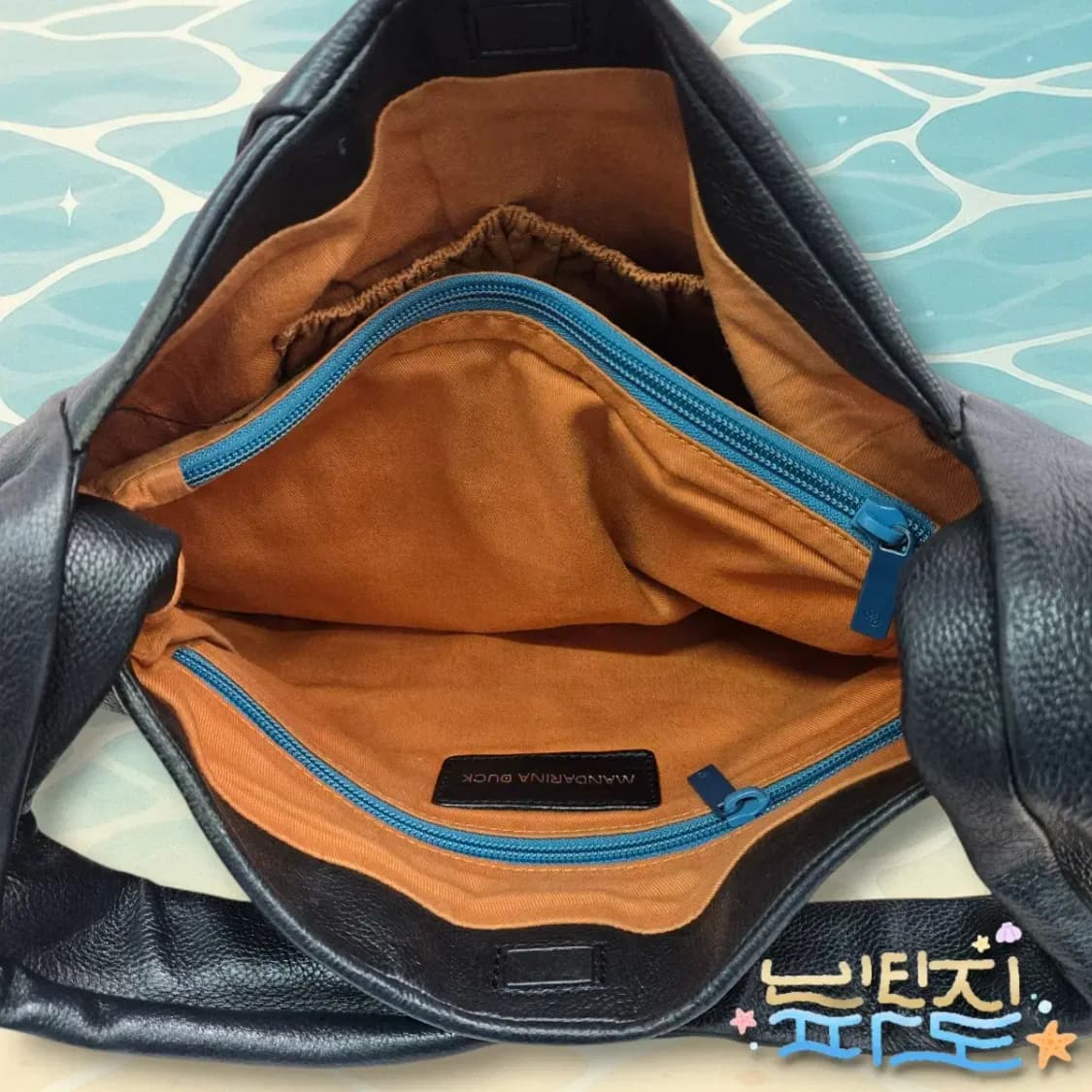 만다리나덕 레더 숄더백 상품이미지9