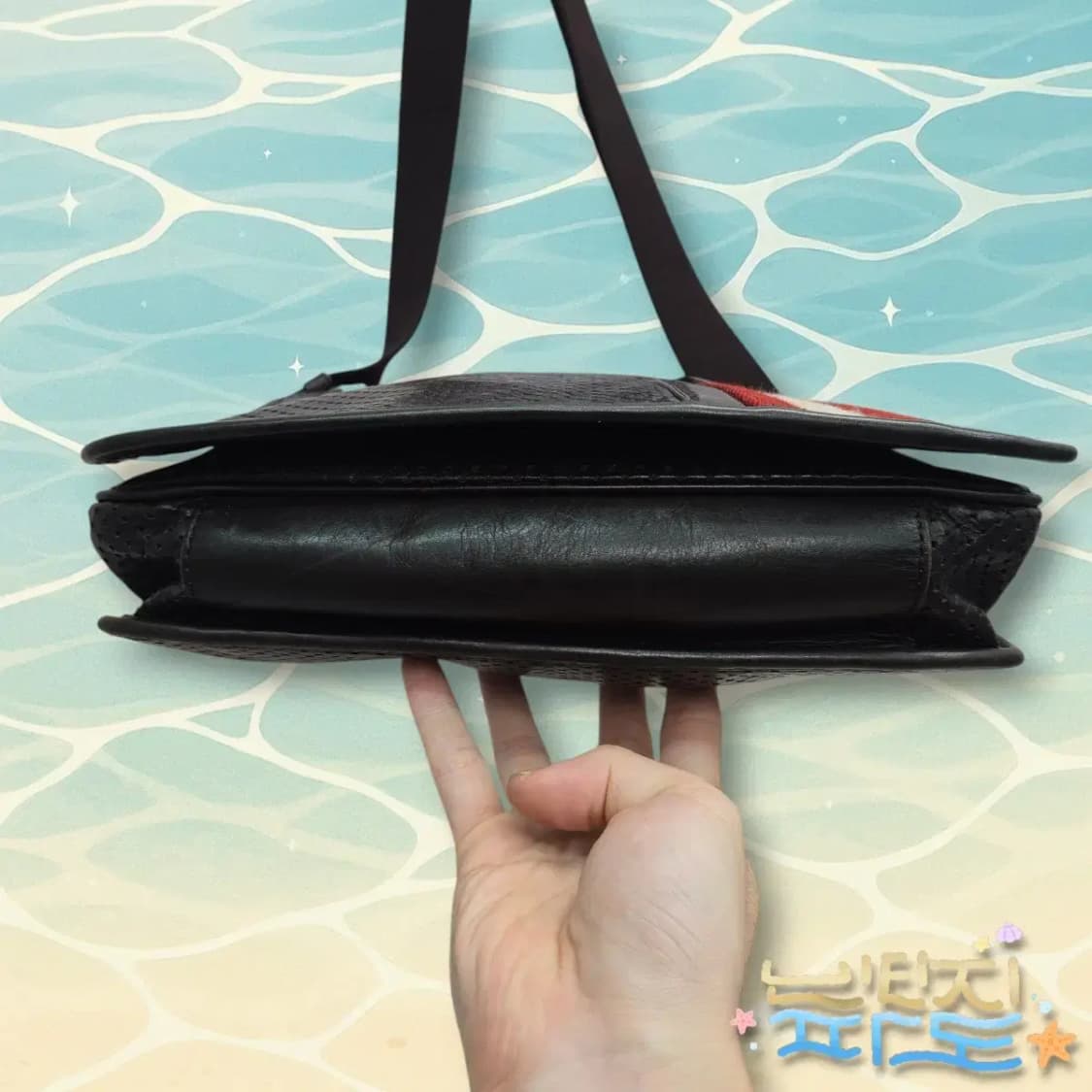 BALLY 스위스제 발리 펀칭 레터 크로스백 상품이미지6