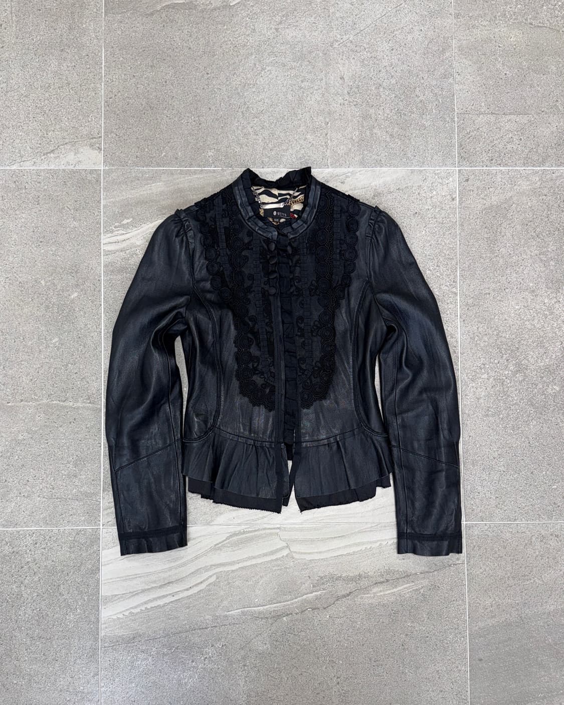 Black lamb skin button lace buckle jk 상품이미지1