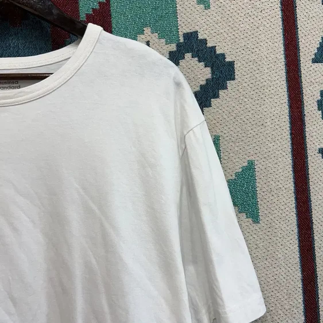[100] 무신사스탠다드 베이직 유니섹스 무지 반팔 티 상품이미지3