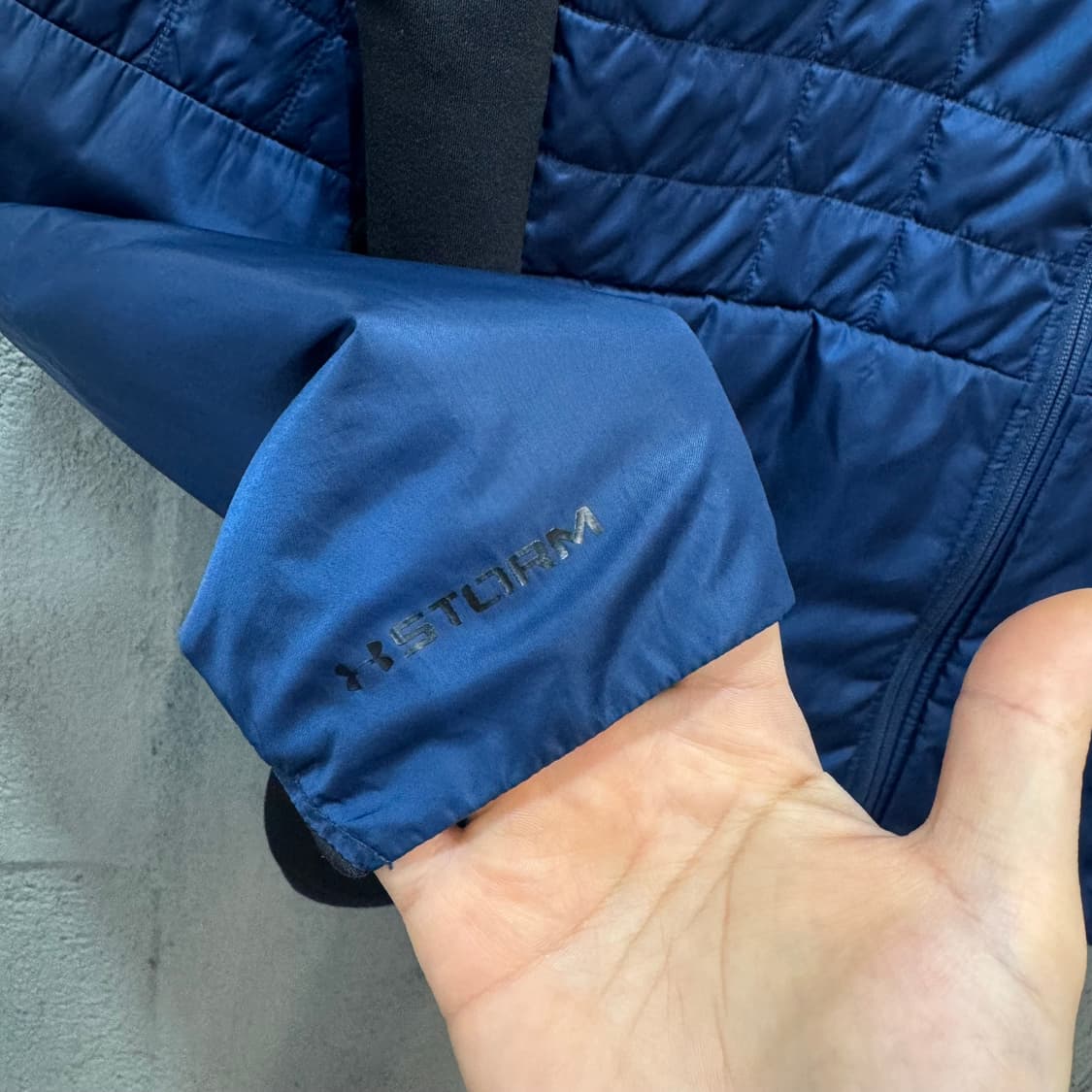 언더아머 골프 콜드기어 경량 패딩 (XL)  상품이미지3