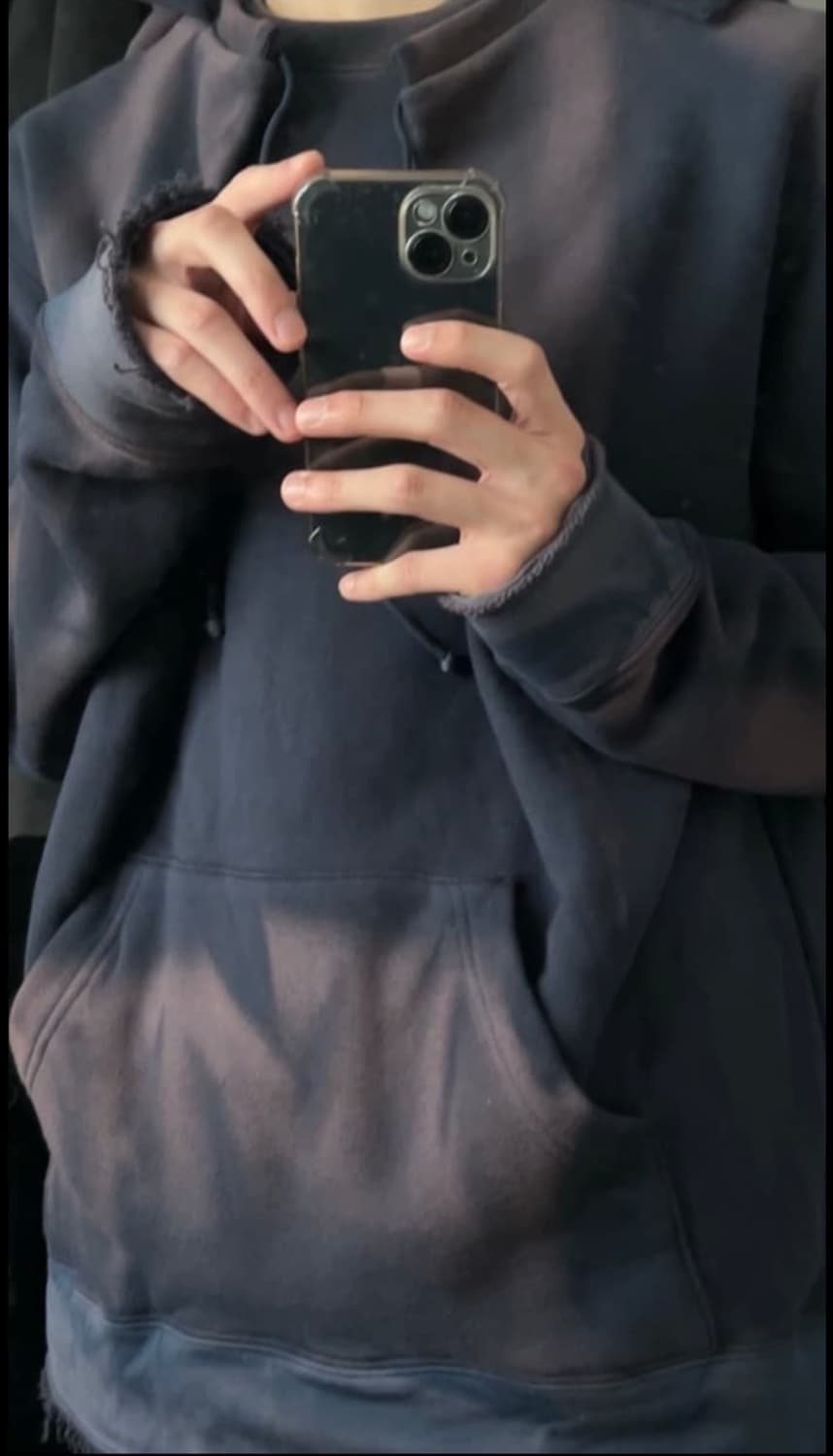 JiyongKim 23ss 선 페이딩 후드 네이비 상품이미지1