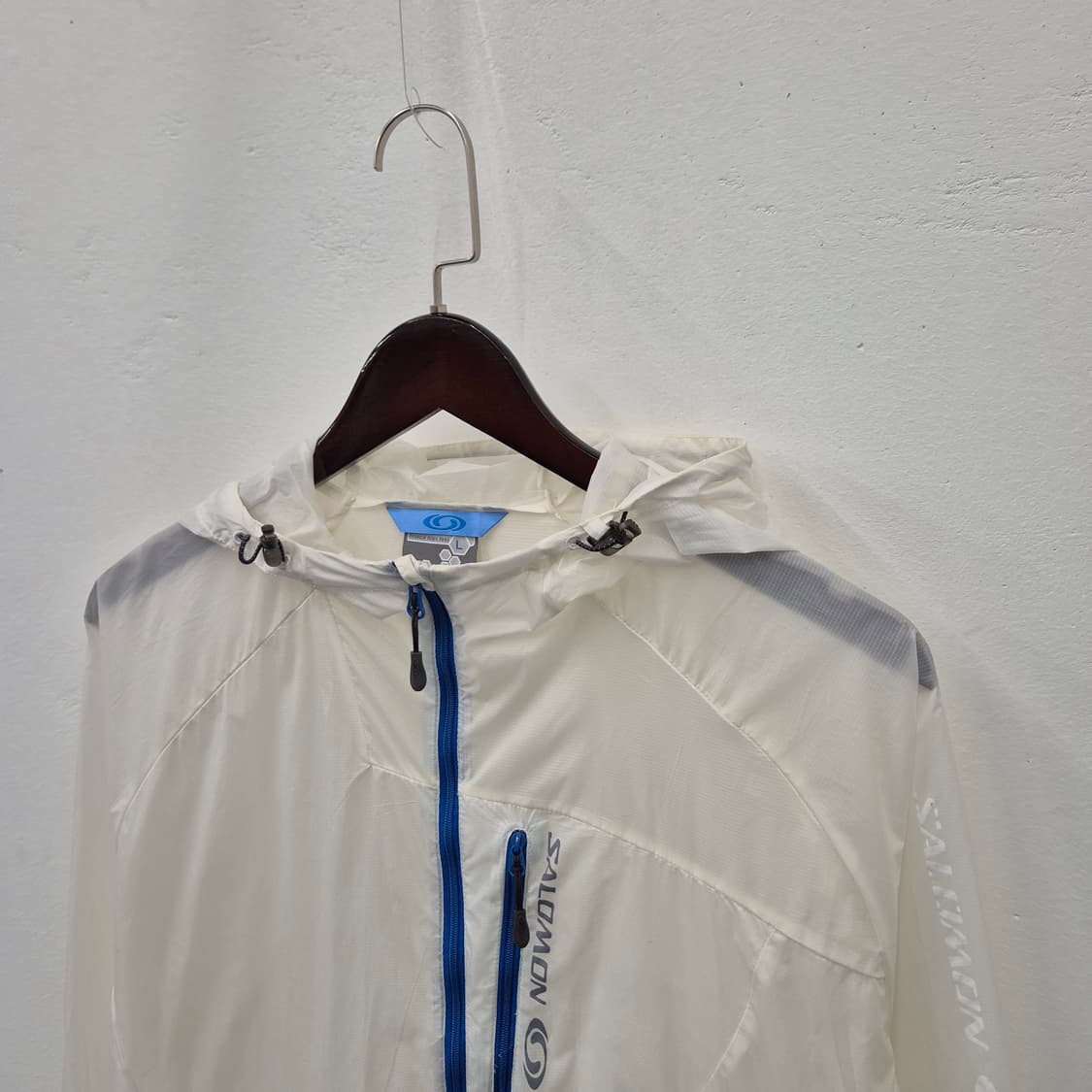 살로몬 바람막이 L 상품이미지2