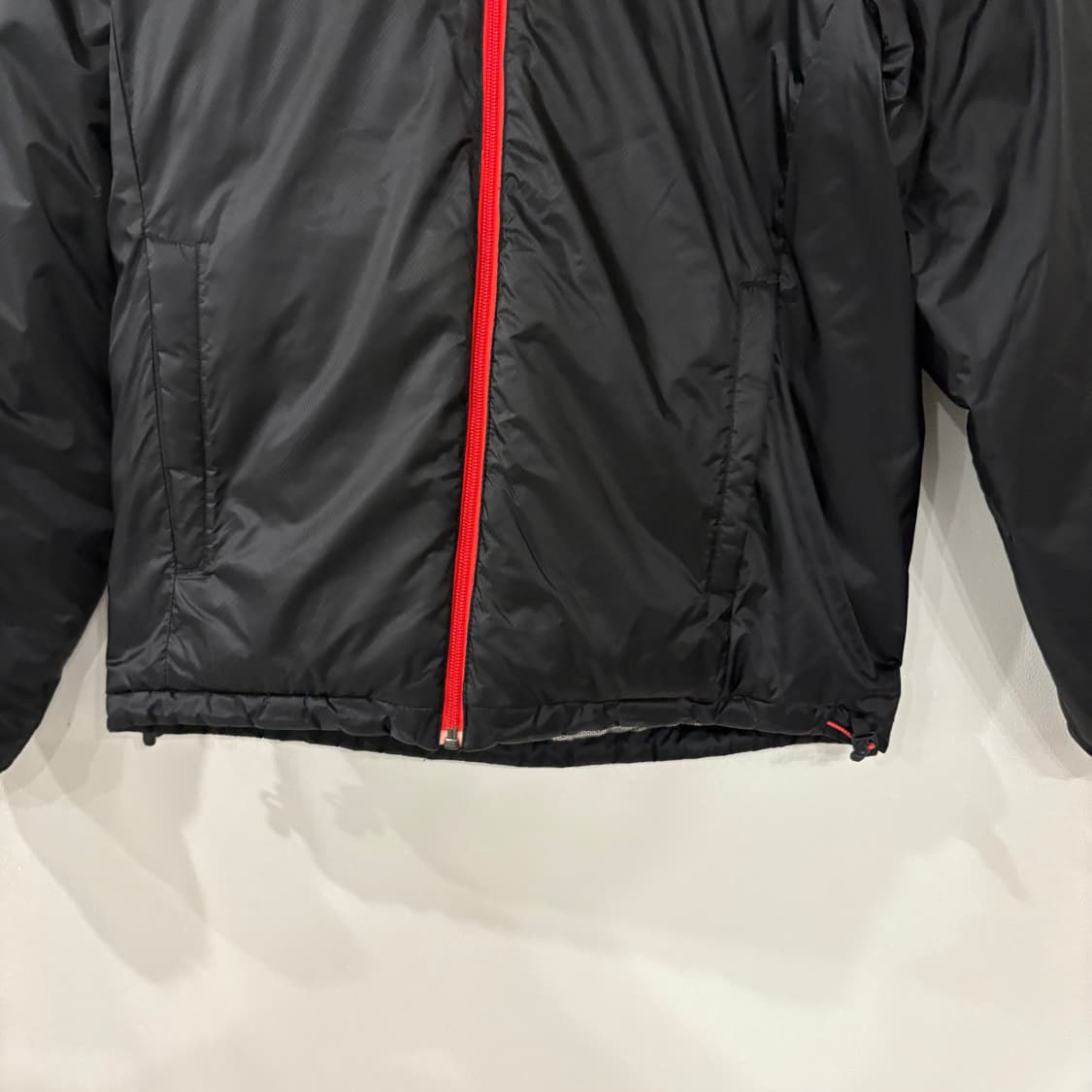 네파 리버시블 구스 패딩 점퍼 95(M) 상품이미지4