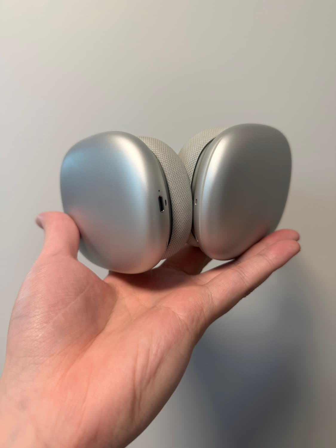 에어팟 맥스 실버 라이트닝 상품이미지4