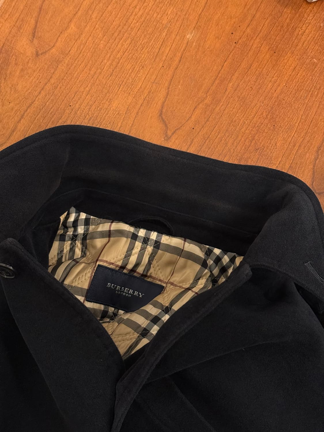 L) Burberry London Quilted Lined Jacket  상품이미지10