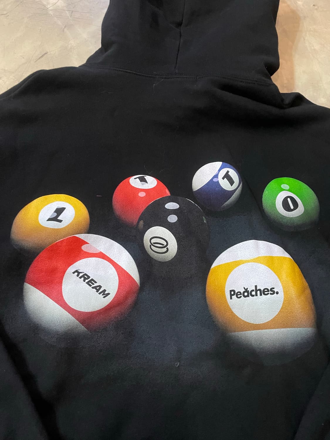 피치스 크림 로또 후드 블랙 L 상품이미지6