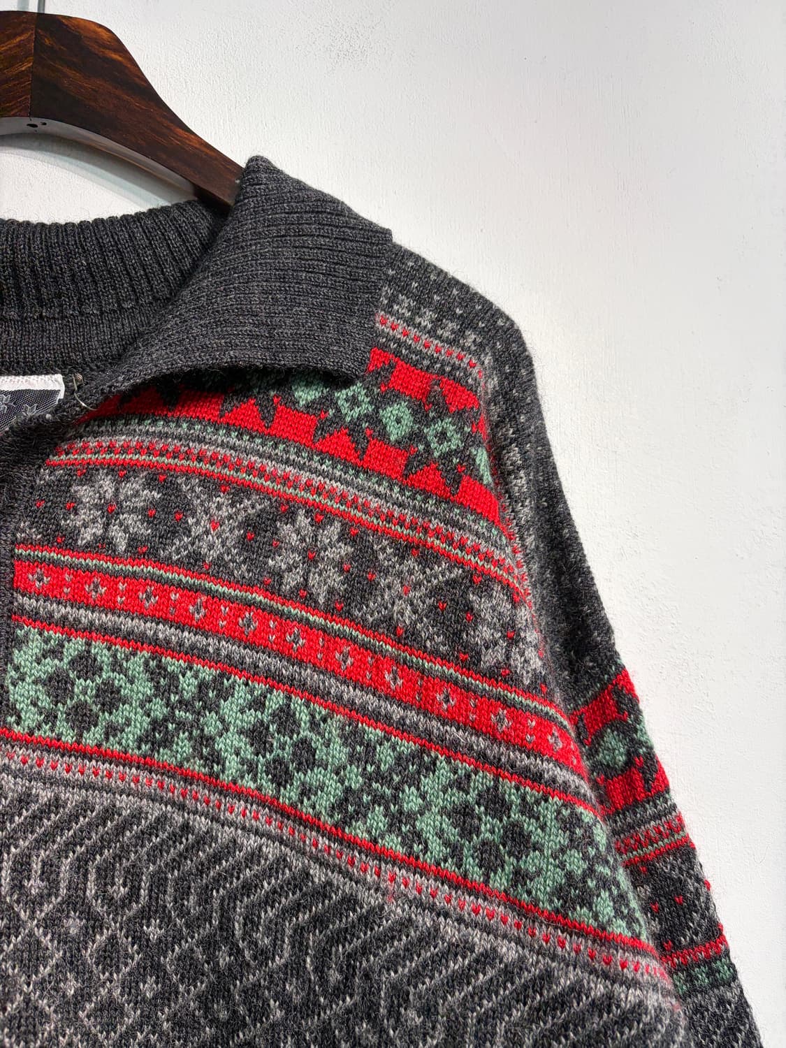 [L] Dale of norway 데일오브노르웨이 반집업 니트 울100% 상품이미지4