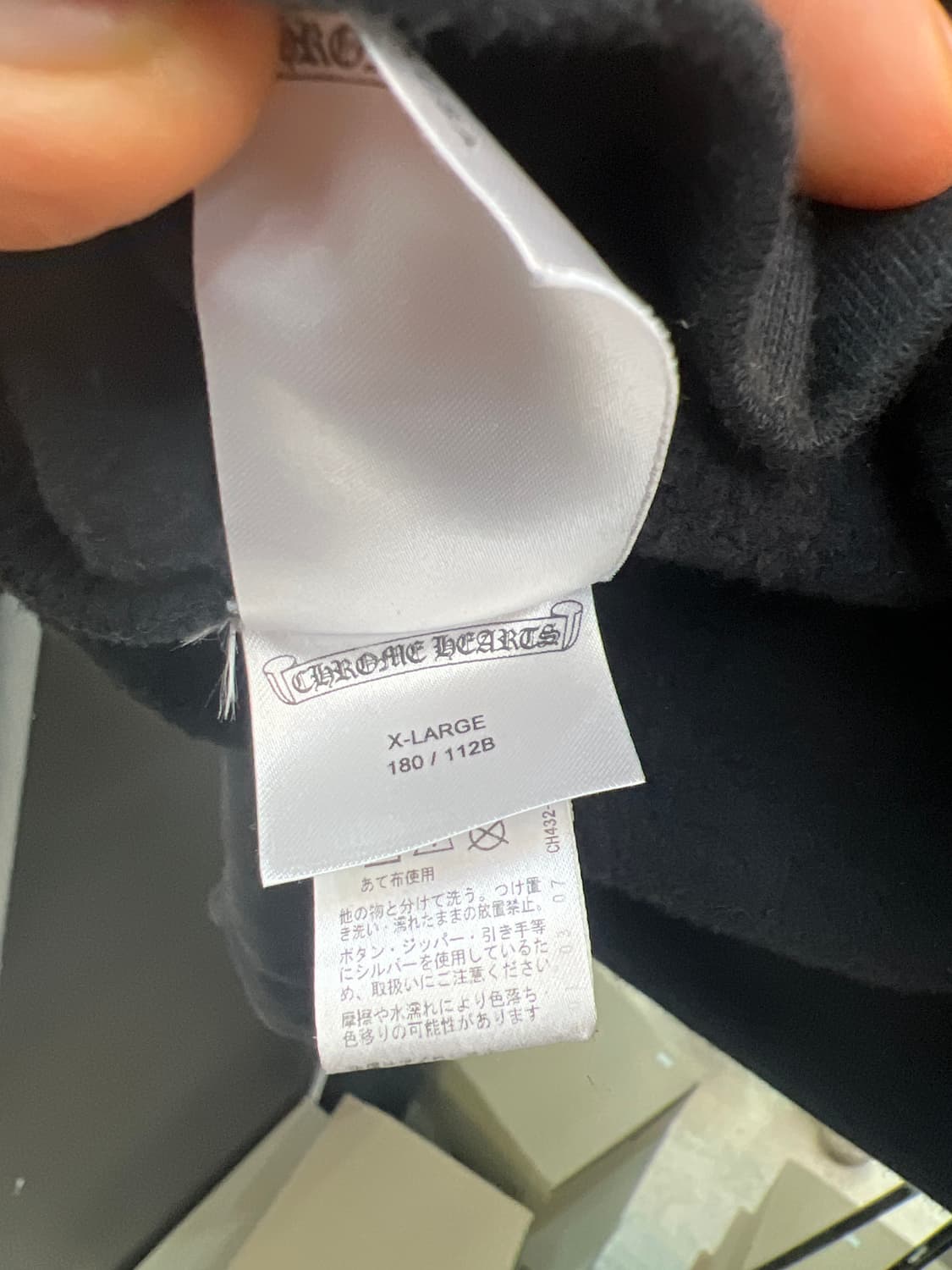 크롬하츠 홀슈스 플로랄후드 블랙 상품이미지4