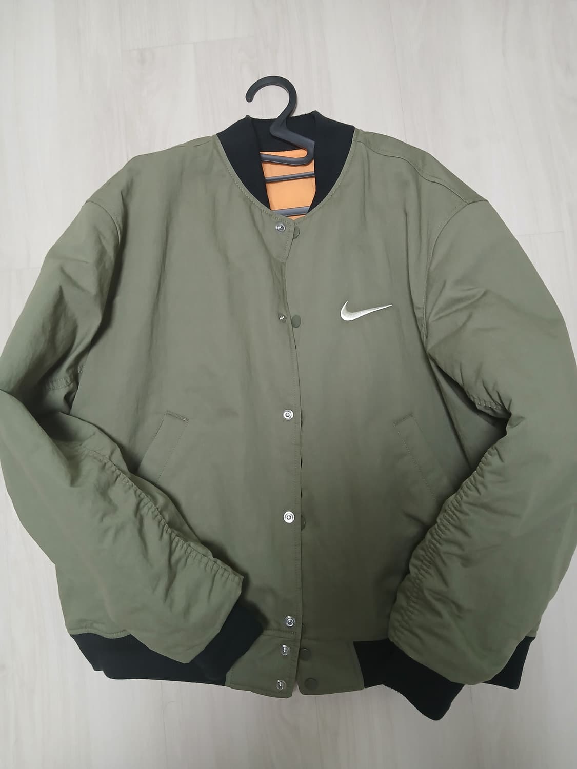 나이키X스투시 리버시블 봄버 자켓 올리브 상품이미지2