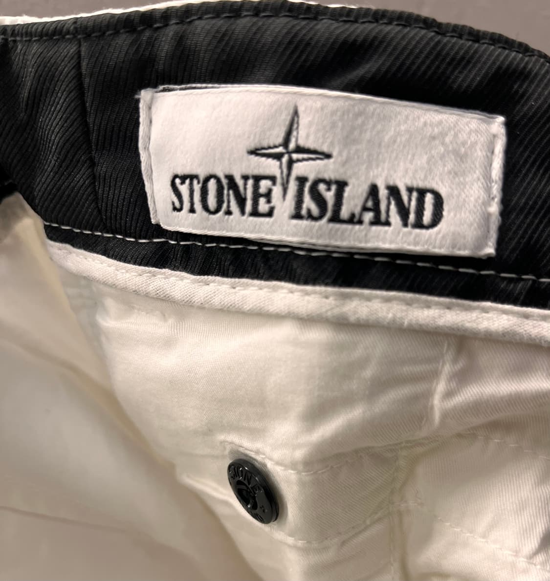스톤아일랜드 화이트 카고 팬츠 30 상품이미지5