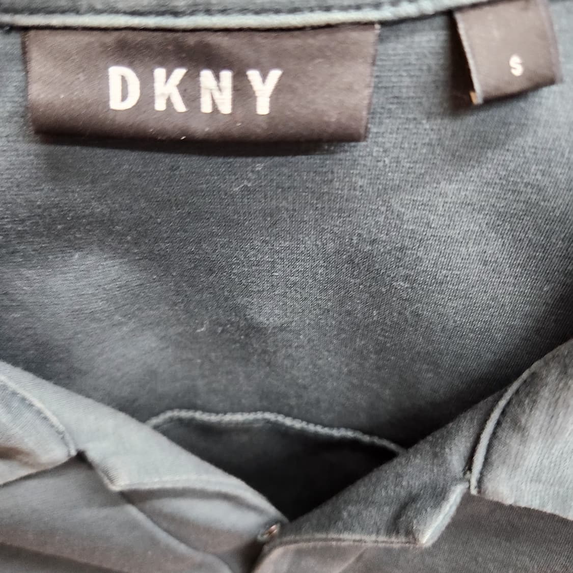 DKNY 오픈 반팔카라 S(M) 남여공용 상품이미지5