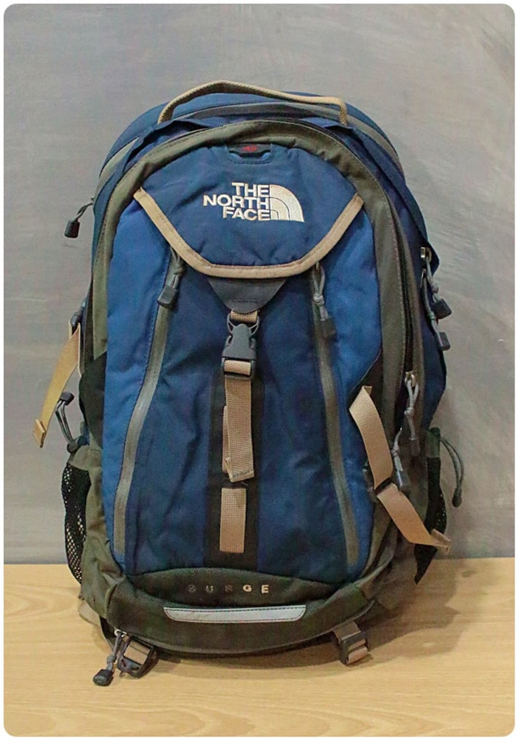 노스페이스 서지 아웃도어 백팩 (34L) 상품이미지1