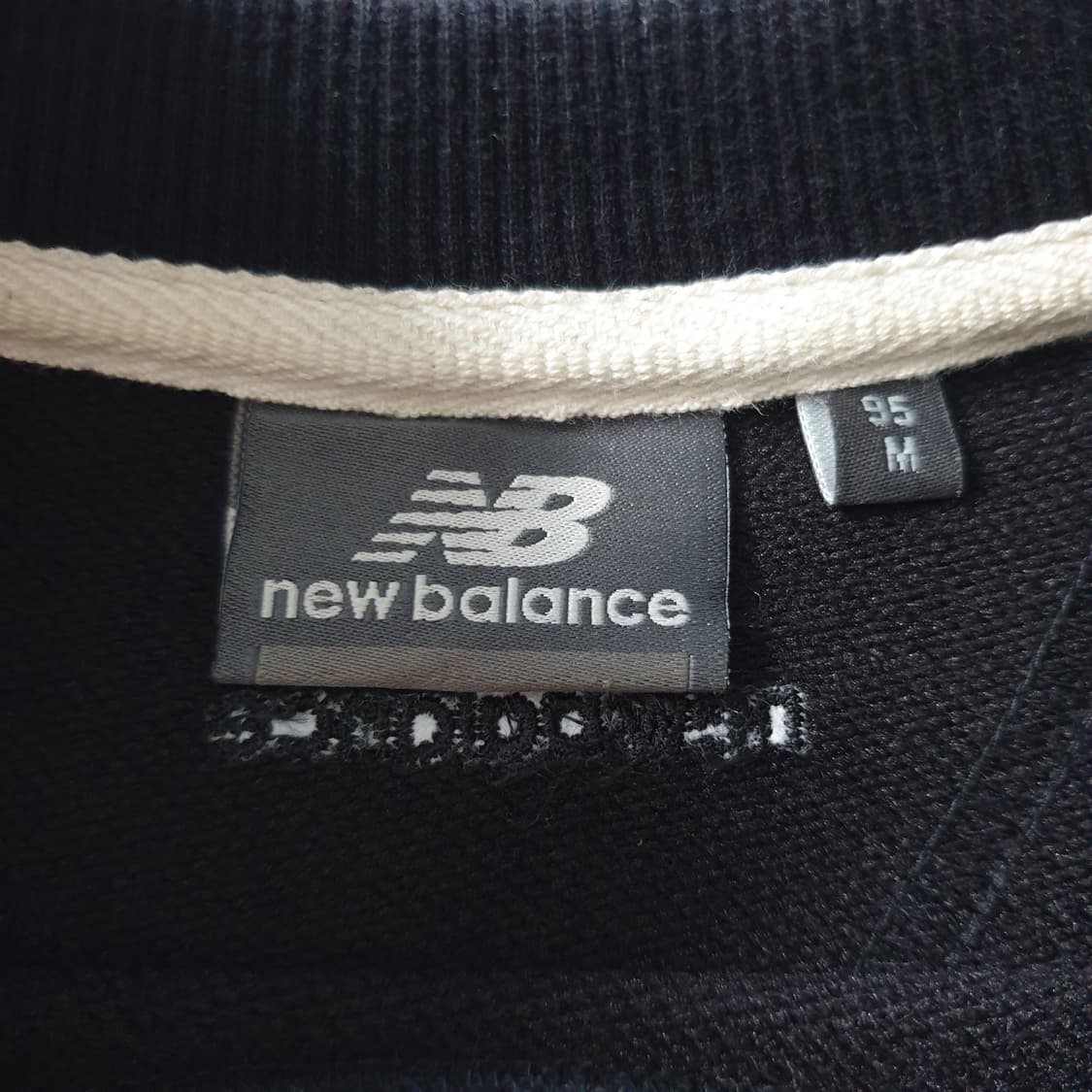 [무료배송] New Balance 반팔 맨투맨 상품이미지2