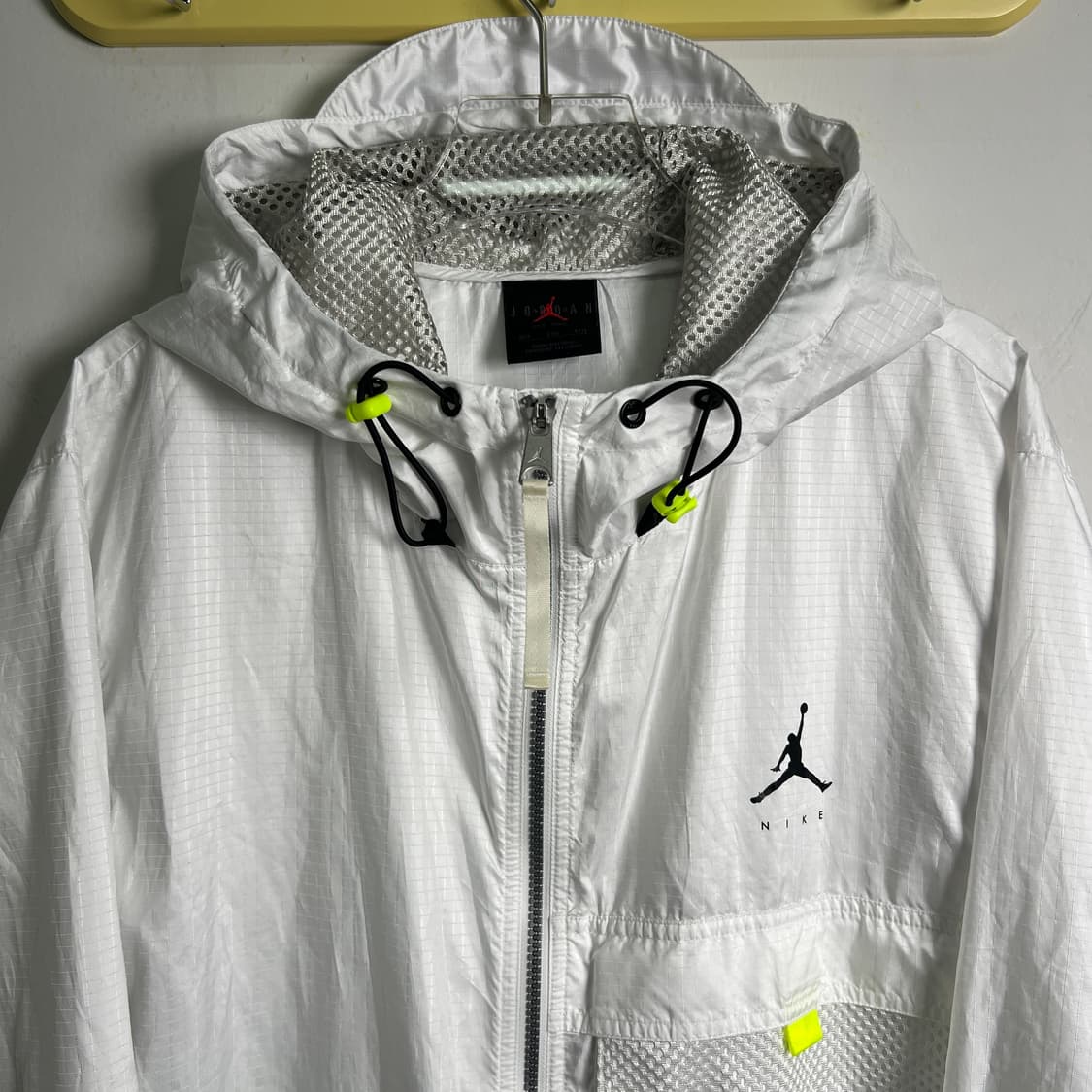 나이키 조던 점프맨 스테이트먼트 바람막이 자켓 2XL 상품이미지4