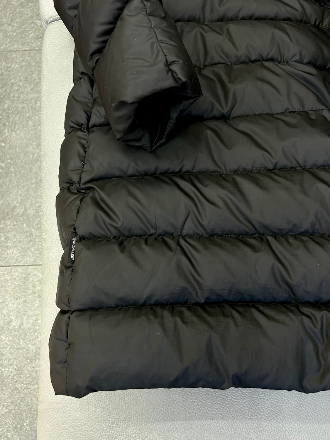 몽클레어 여성 비버퍼 구스 롱패딩(2/66) 상품이미지7