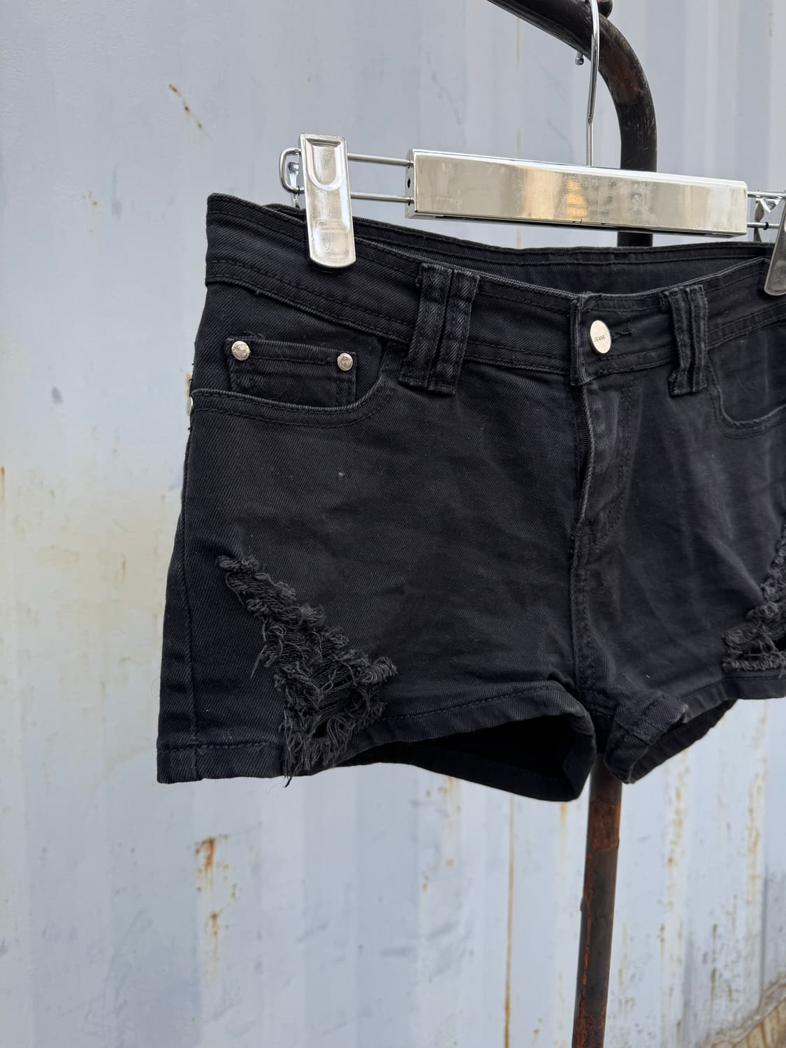 Black Distressed Shorts  상품이미지2