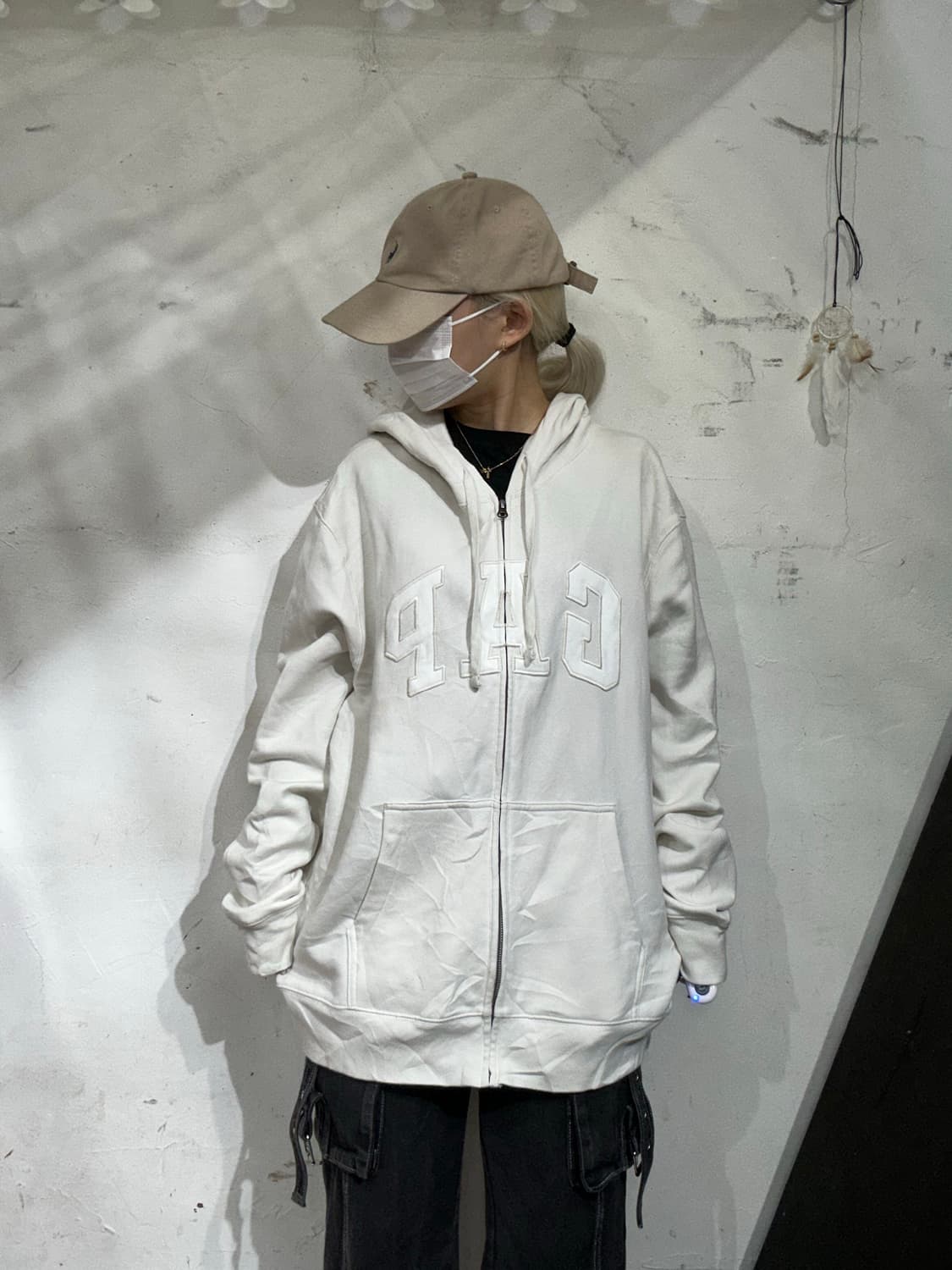 갭 GAP 화이트 빅 로고 후드집업 XL 상품이미지2