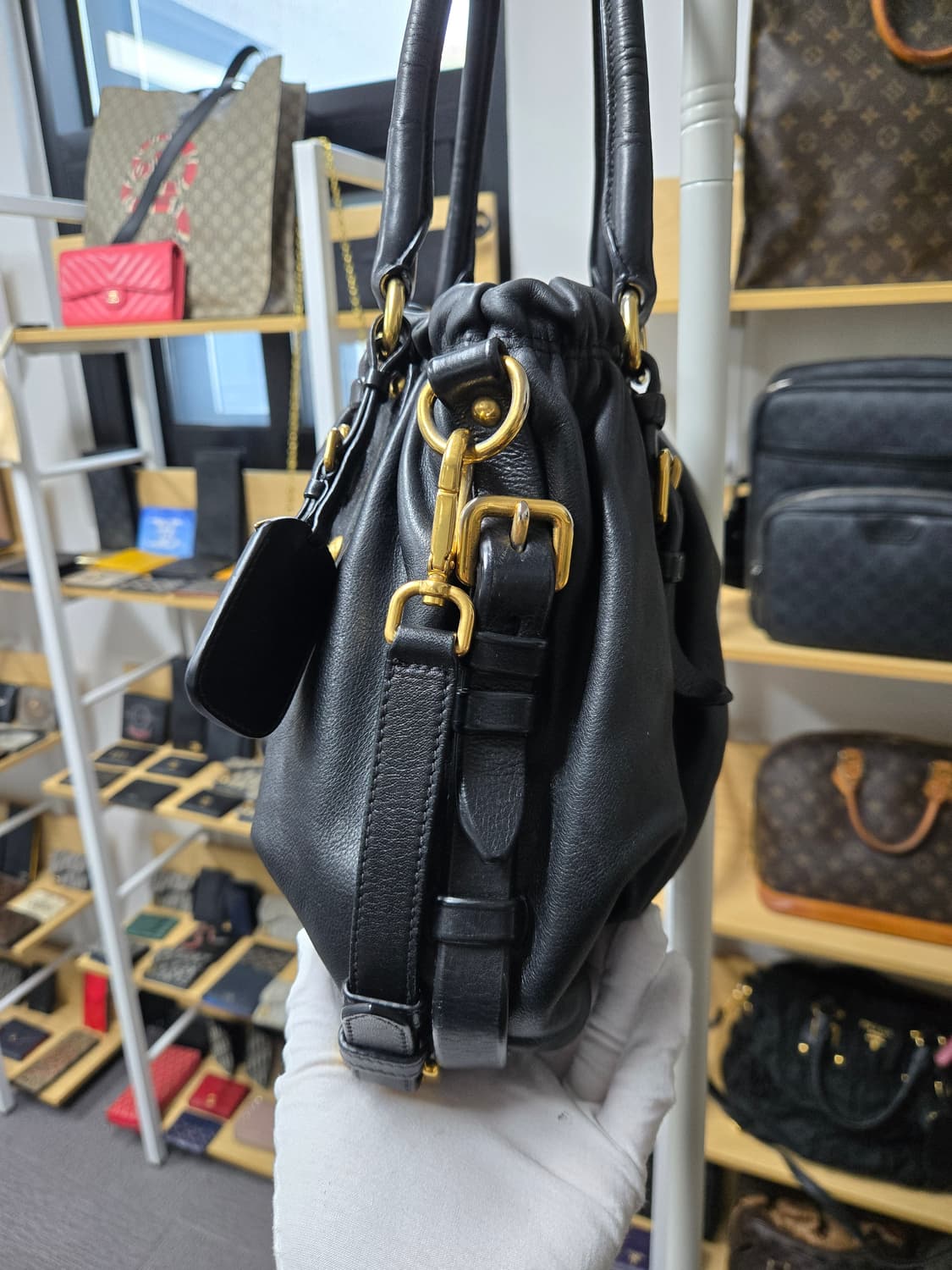 [특가][정품]프라다 가죽 숄더백 상품이미지2