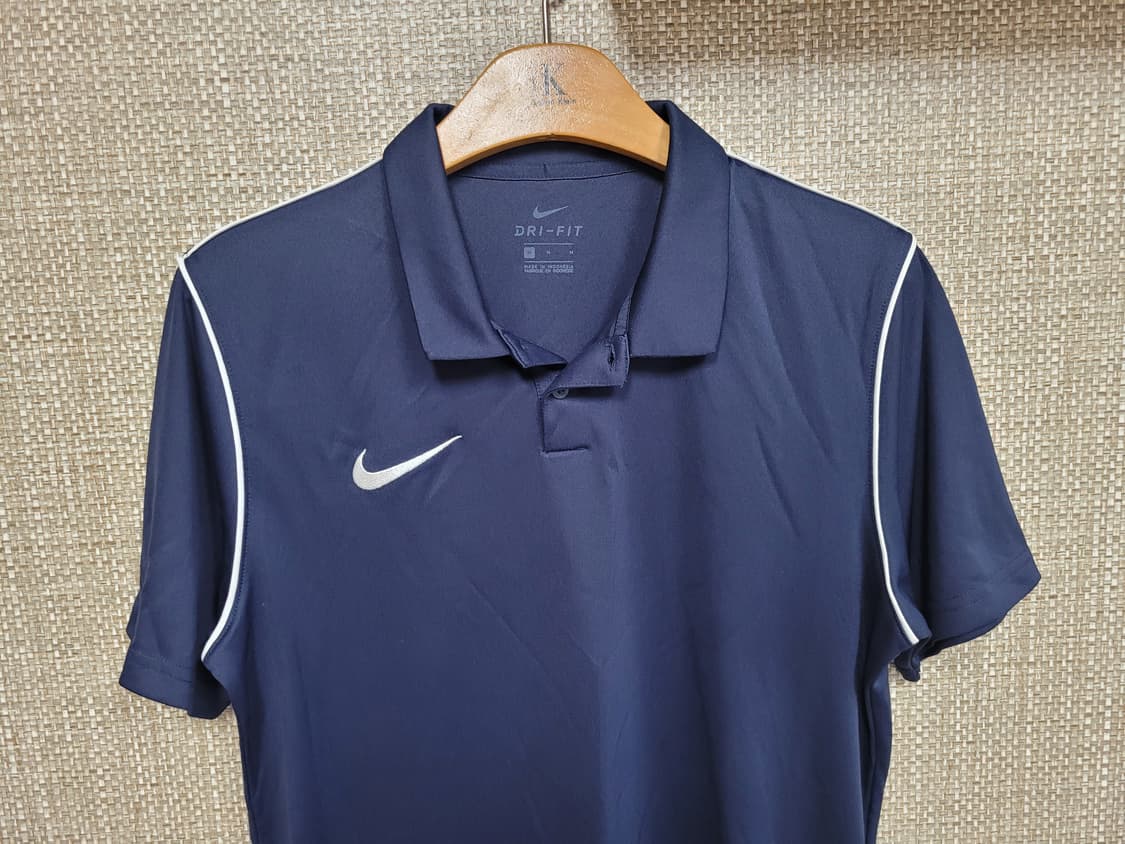 M 100사이즈 나이키 드라이핏 반팔 카라티 상품이미지2