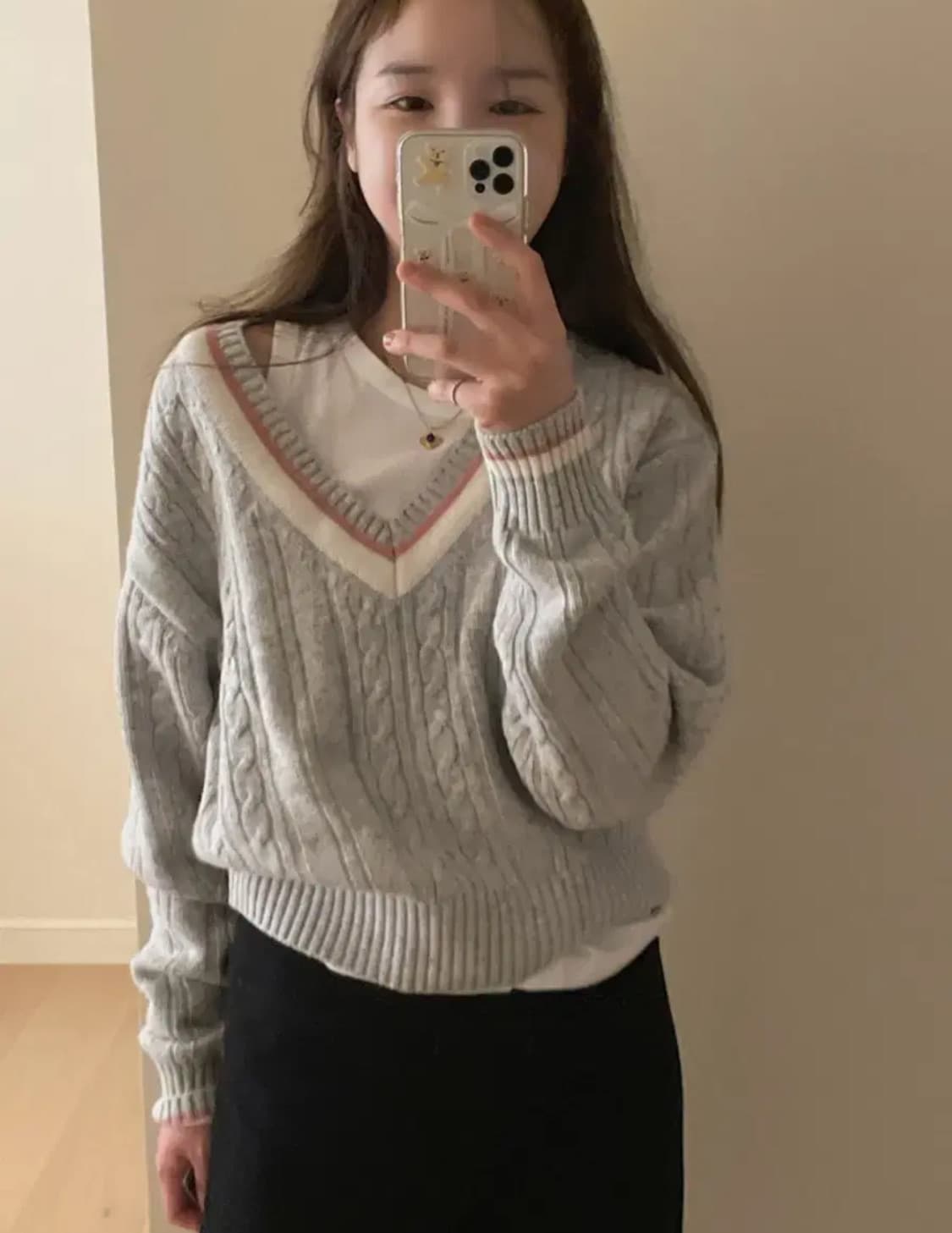 메이비베이비 디어리스트 브이넥 니트 상품이미지1