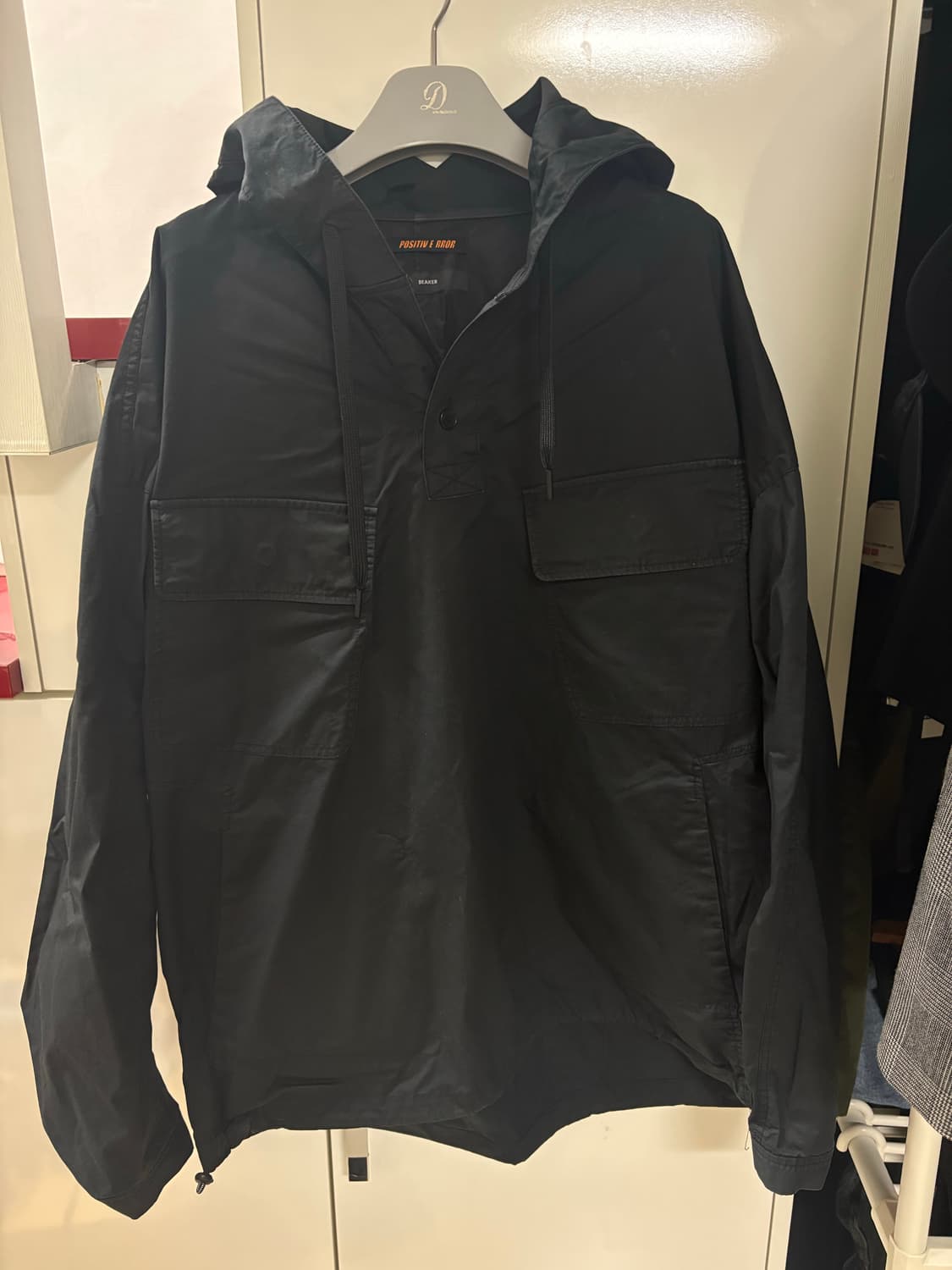 비이커 포지티브에러 블랙 후드 아노락 자켓 상품이미지1