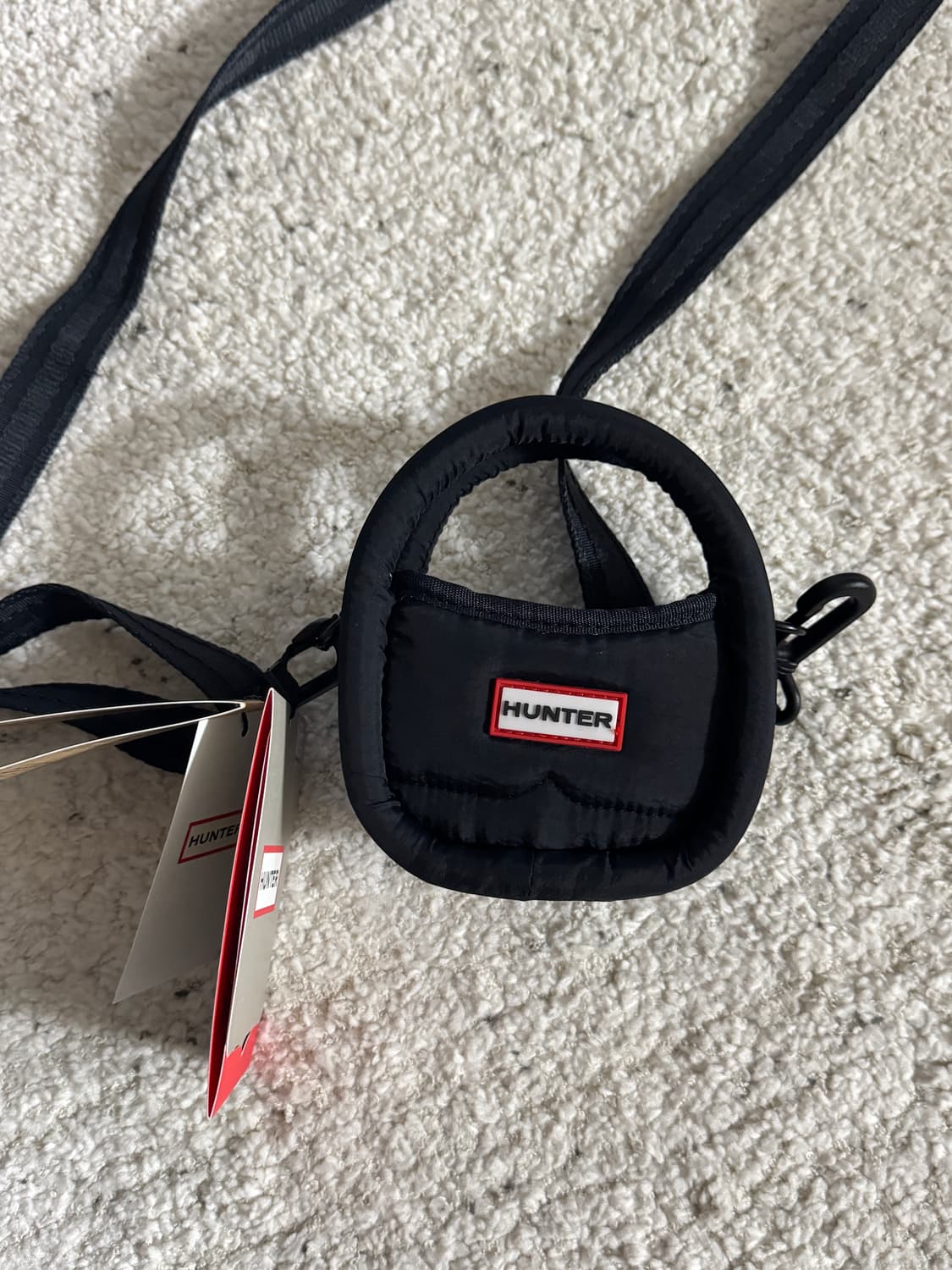 <새상품🖤> 헌터(HUNTER) 프레임드 푸퍼 마이크로 호보백 블랙 상품이미지7