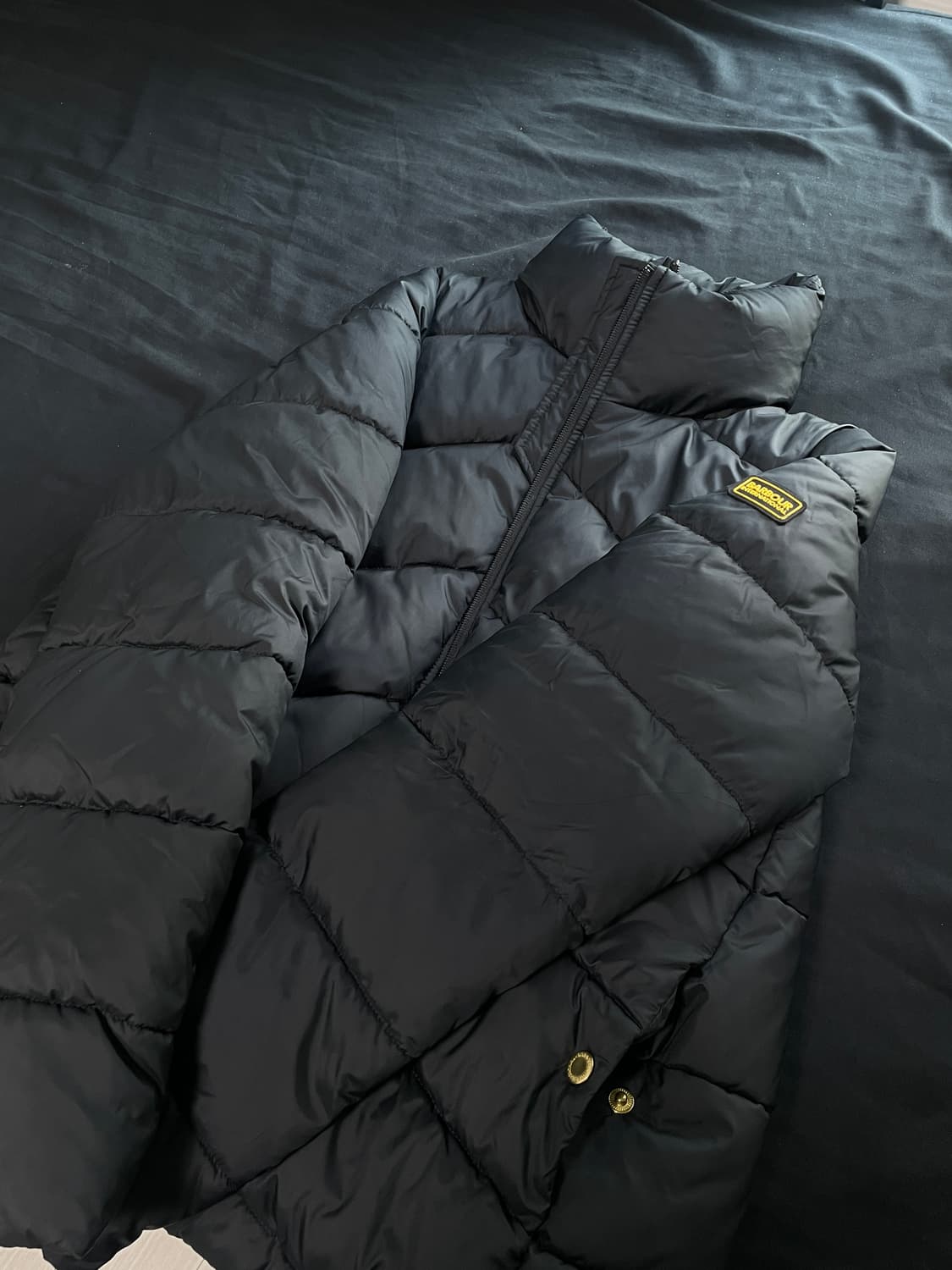 바버 인터네셔널 매크니 퀼팅 자켓 블랙 S / 여성 경량패딩 상품이미지4