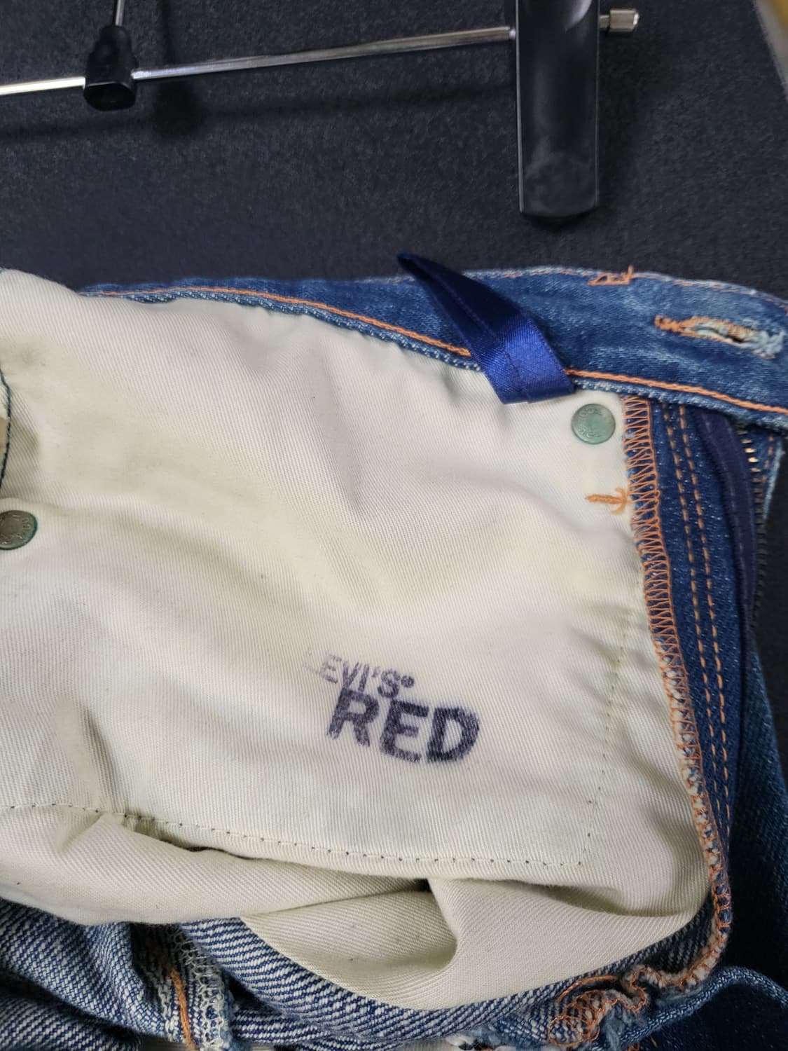 리바이스 레드 데님 청바지 상품이미지4