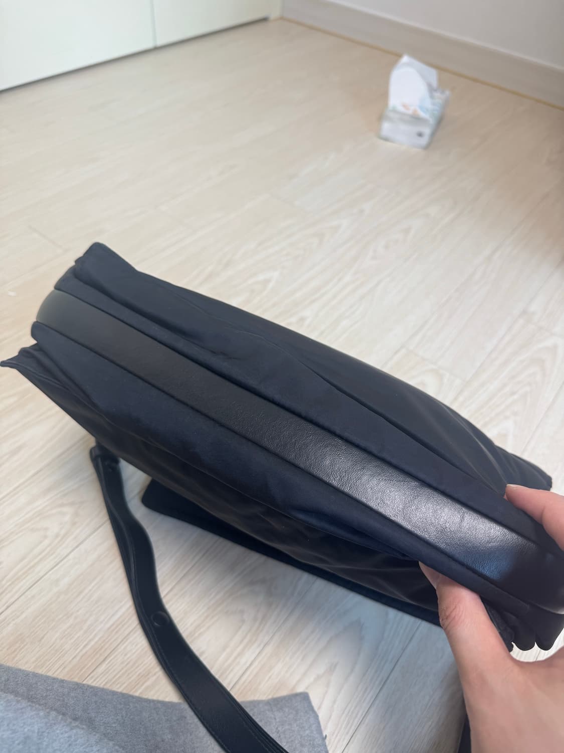 프라다 패딩 숄더백 라지 상품이미지9