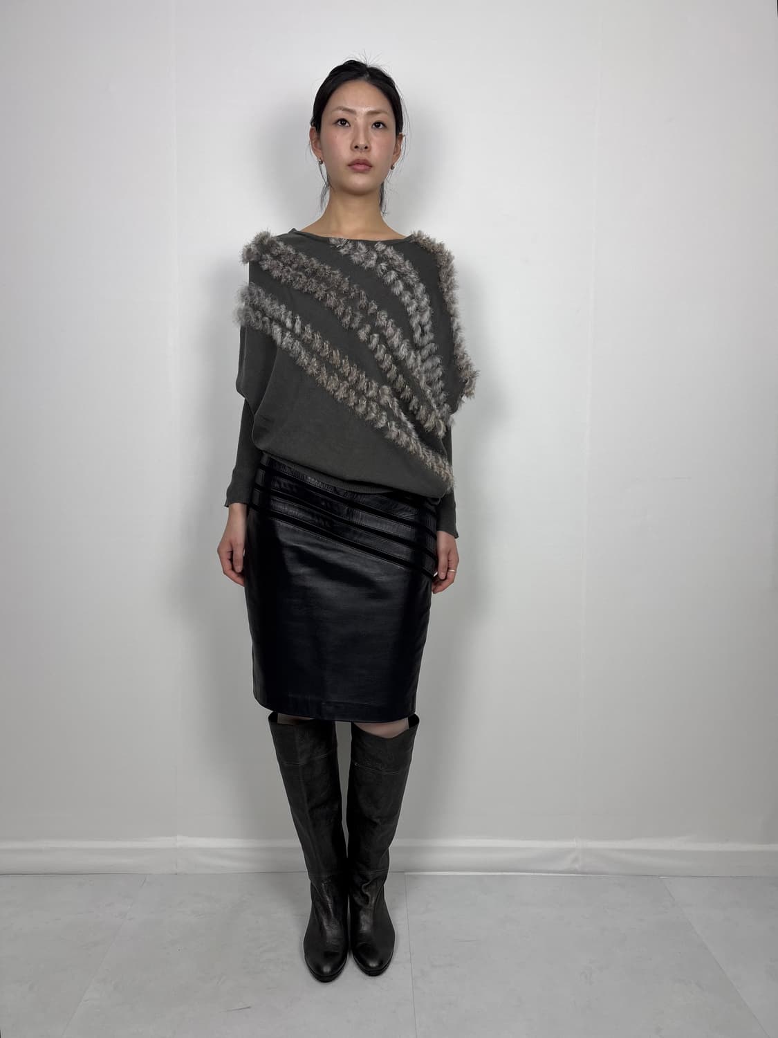 SEAM LEATHER MIDI SKIRT 상품이미지4