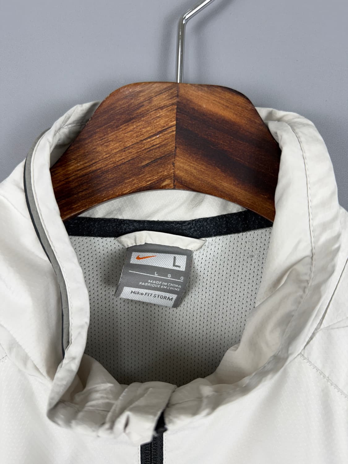 나이키 올드스쿨 바람막이 자켓 E14 상품이미지5