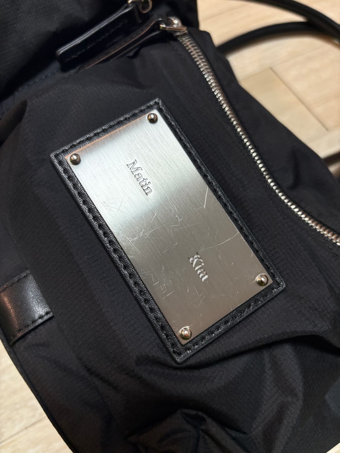 마뗑킴 카고 스포티 토트백 블랙 상품이미지5