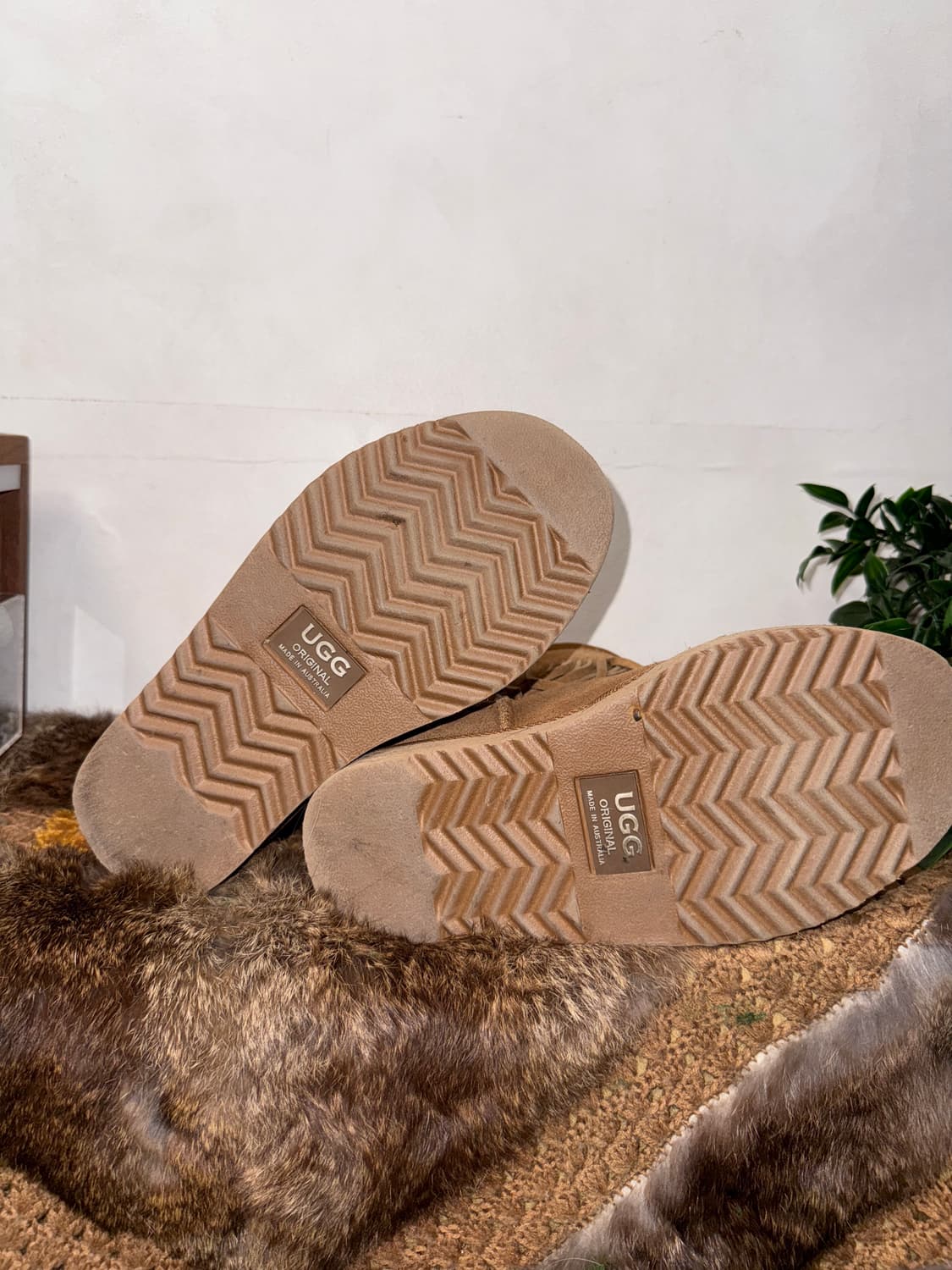 UGG Since 1974 Tribal Mid Boots  상품이미지7