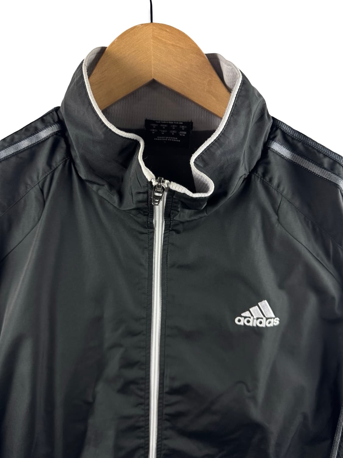 아디다스 블랙 삼선 바람막이2441 상품이미지3