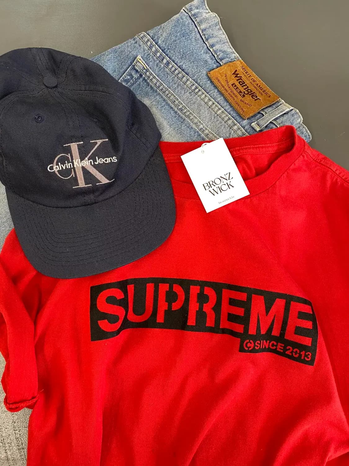 슈프림 로고 라운드 반팔 티셔츠 (Woman L) / [11574] 상품이미지1