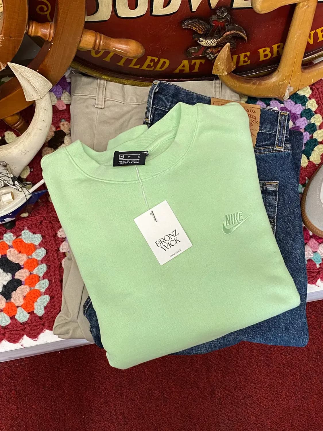 나이키 로고 라운드 맨투맨 (Man L) / [11653] 상품이미지1