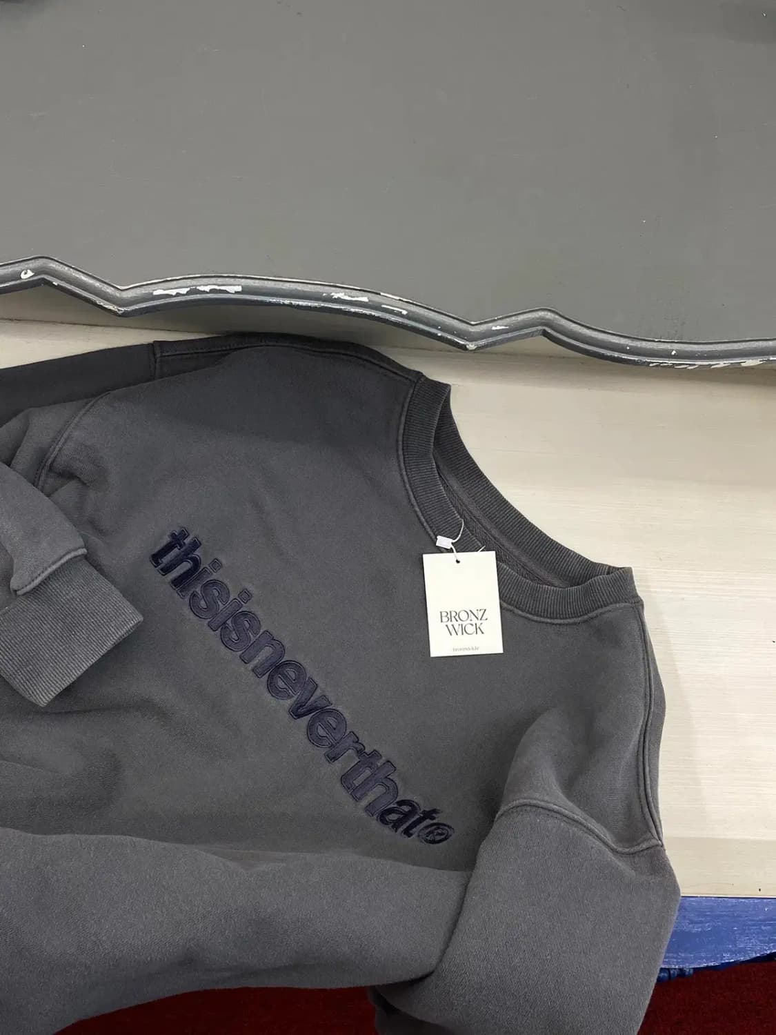 디스이즈네버댓 기모 맨투맨 (Man L) / [11657] 상품이미지1