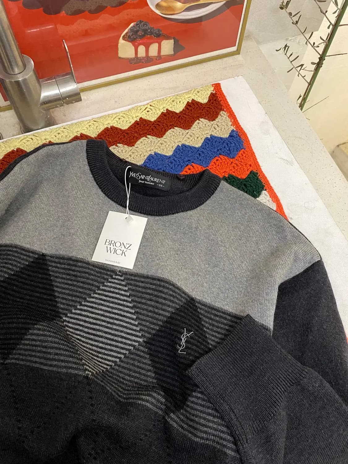 입생로랑 라운드 패턴 니트 (Man M ) / [11844] 상품이미지1