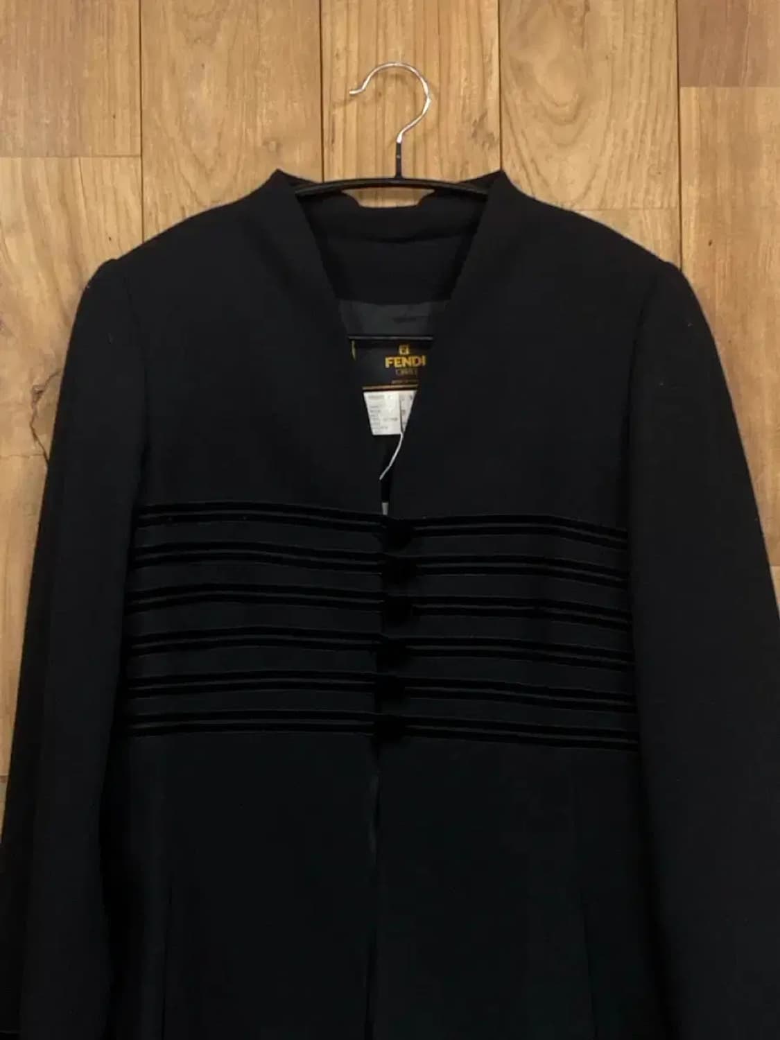 펜디 벨벳 디테일 자켓 (B0191) 상품이미지2