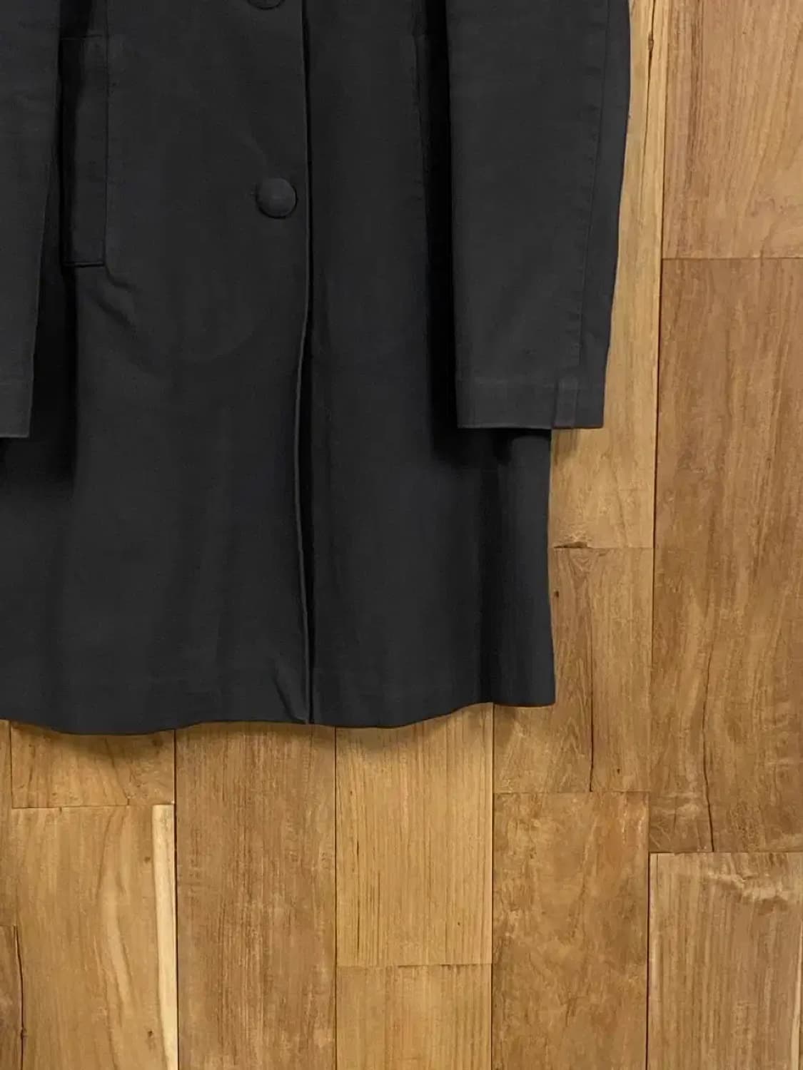 미우미우 버튼 트렌치 코트 (B0202) 상품이미지3