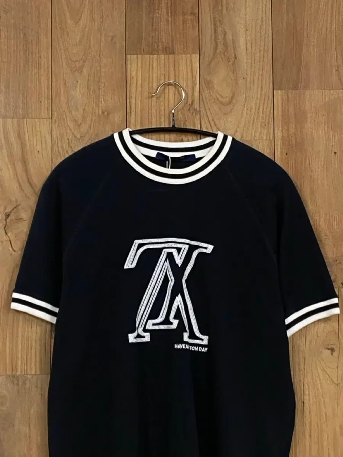 루이비통 로고 티셔츠 (B0206) 상품이미지2