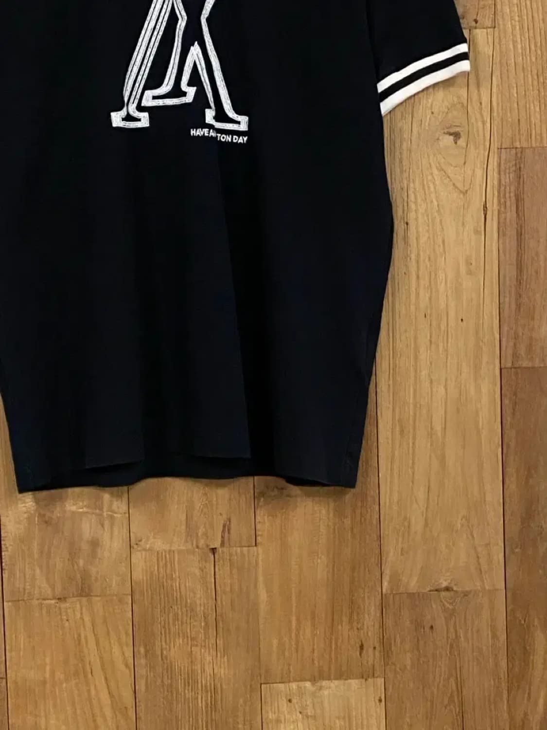 루이비통 로고 티셔츠 (B0206) 상품이미지3